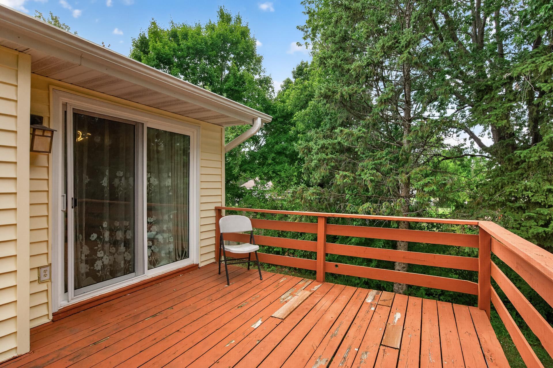 View of Residential at 1124 Meadowwood Drive, Brooklyn Park MN 55444, Brooklyn Park (7 of 34) - Mike Wilen | Minnesota Team Real Estate