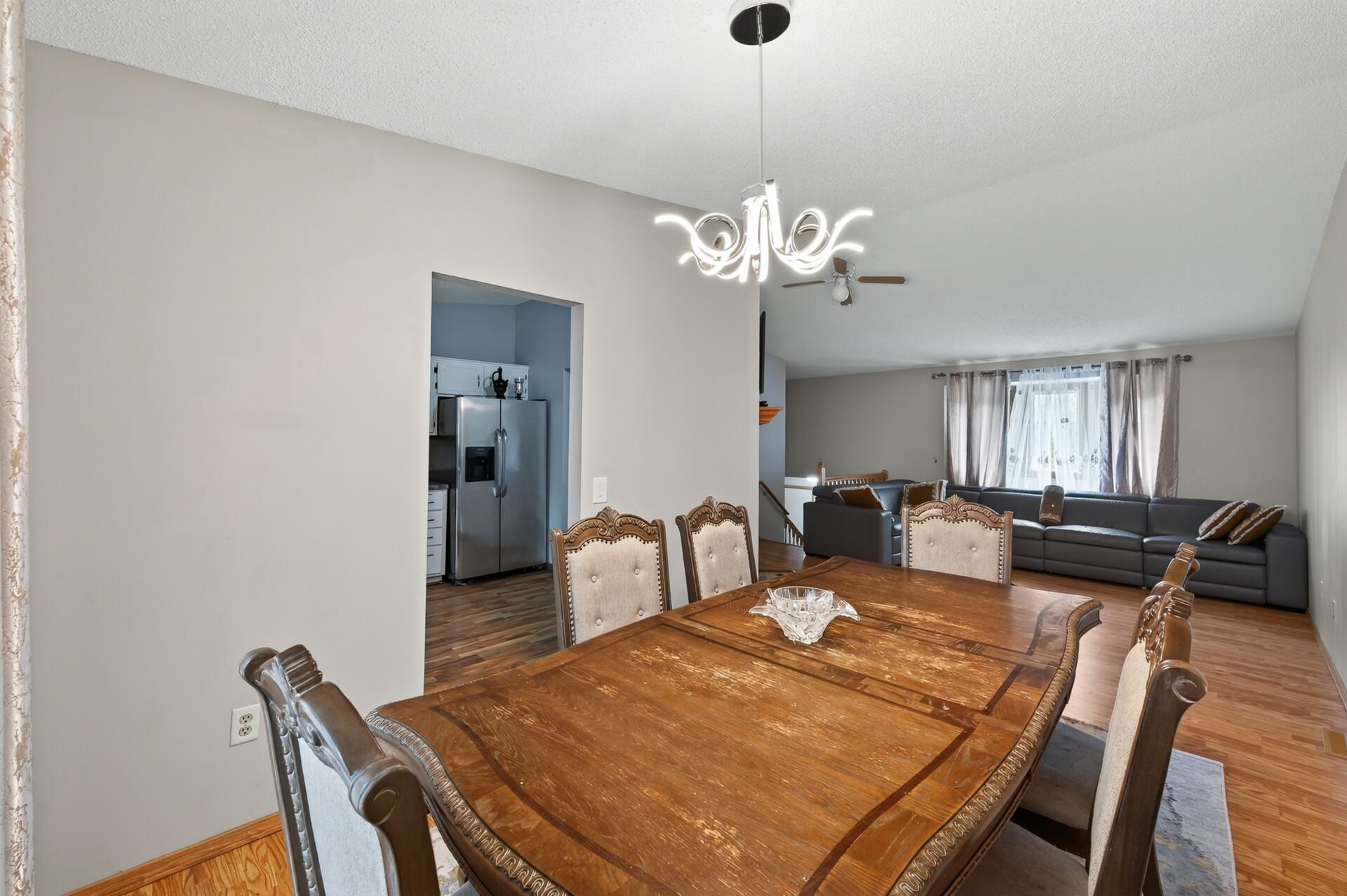 View of Residential at 1124 Meadowwood Drive, Brooklyn Park MN 55444, Brooklyn Park (5 of 34) - Mike Wilen | Minnesota Team Real Estate