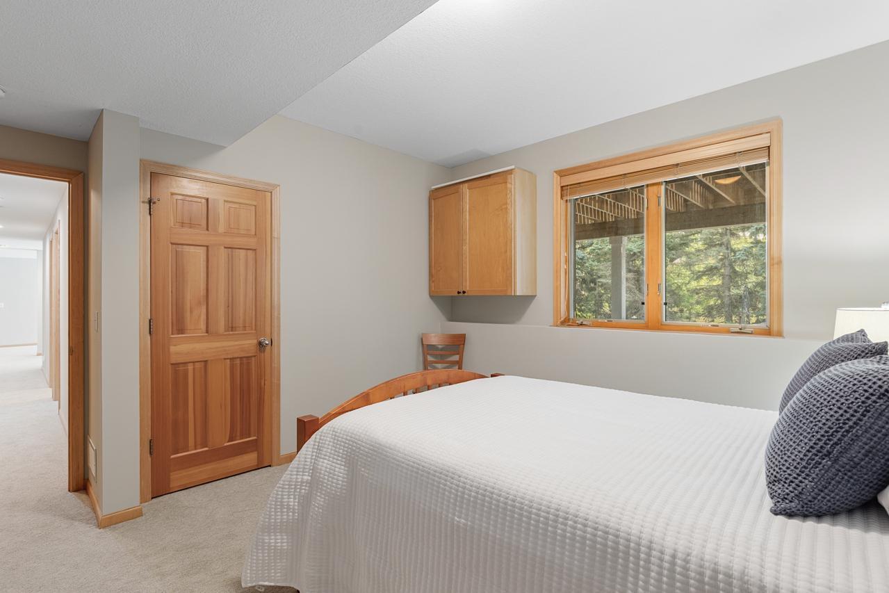 View of Residential at 7602 Bay Circle, Bloomington MN 55438, Bloomington (51 of 68) - Mike Wilen | Minnesota Team Real Estate