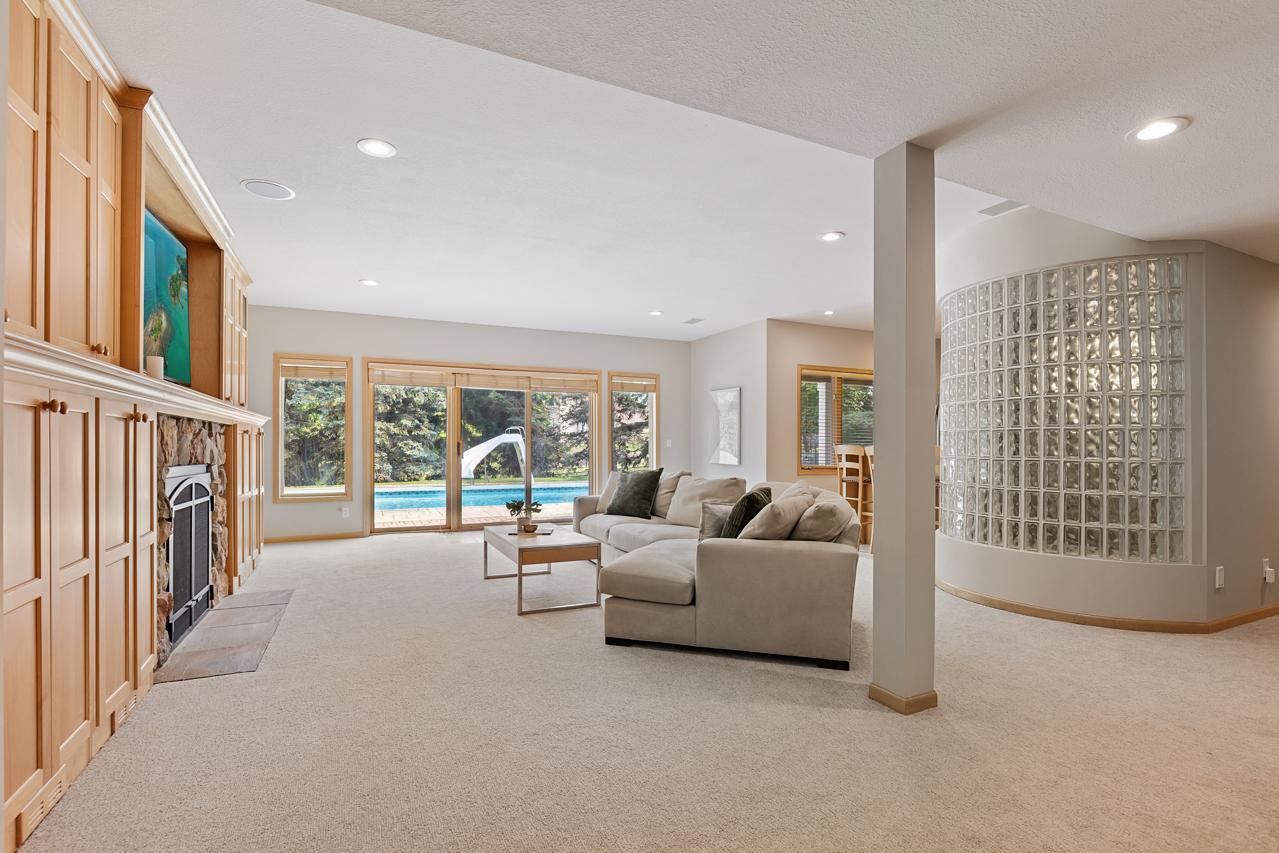 View of Residential at 7602 Bay Circle, Bloomington MN 55438, Bloomington (43 of 68) - Mike Wilen | Minnesota Team Real Estate