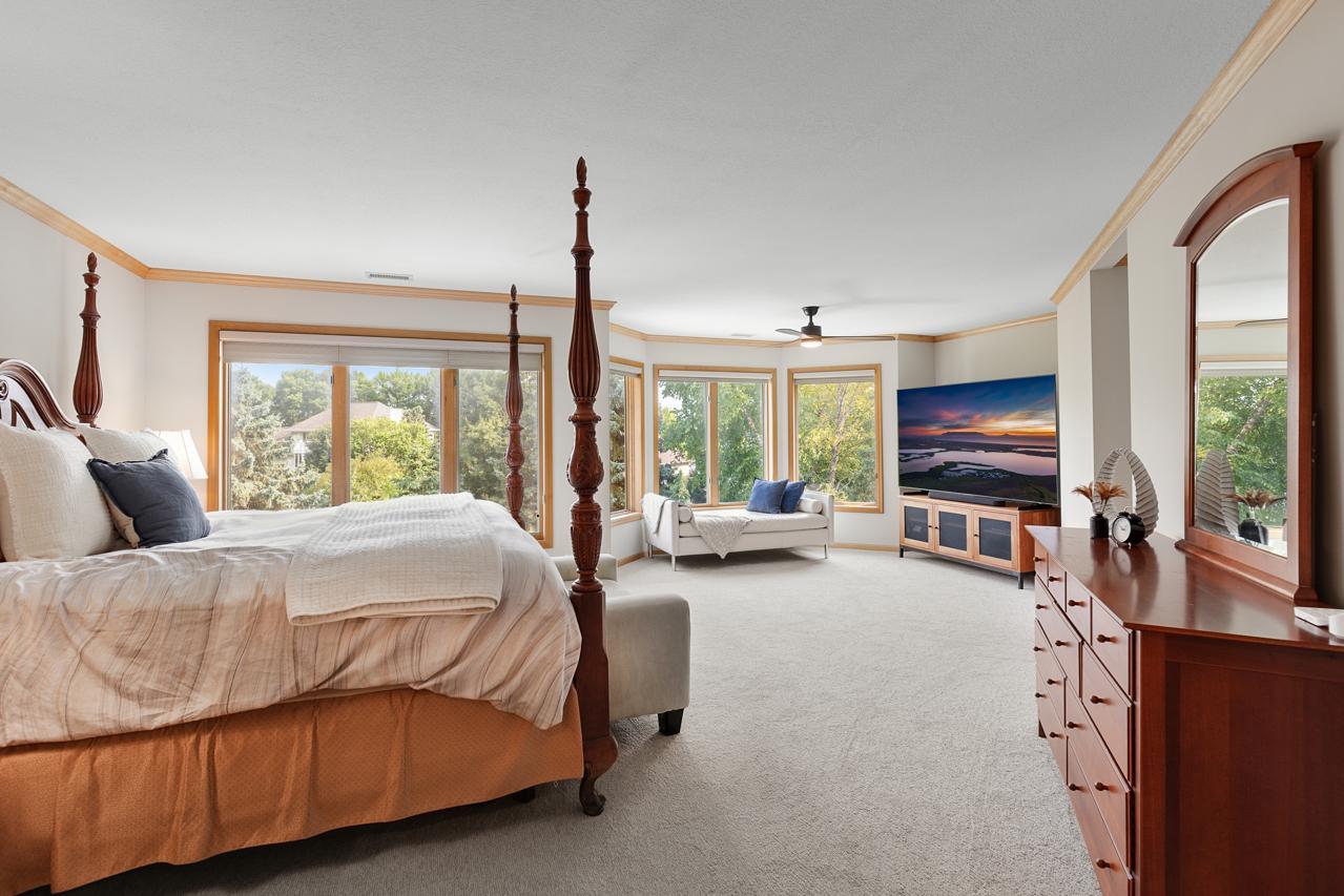 View of Residential at 7602 Bay Circle, Bloomington MN 55438, Bloomington (28 of 68) - Mike Wilen | Minnesota Team Real Estate