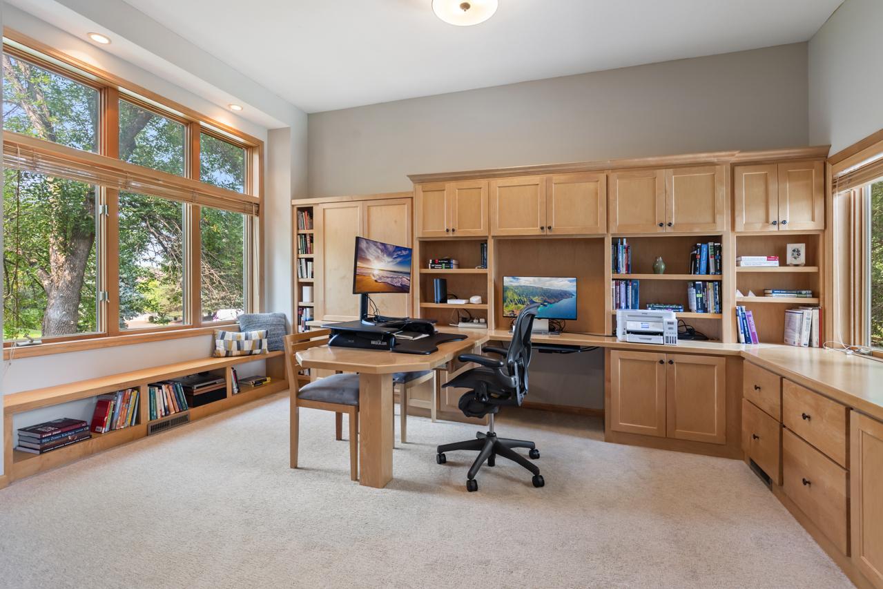 View of Residential at 7602 Bay Circle, Bloomington MN 55438, Bloomington (25 of 68) - Mike Wilen | Minnesota Team Real Estate