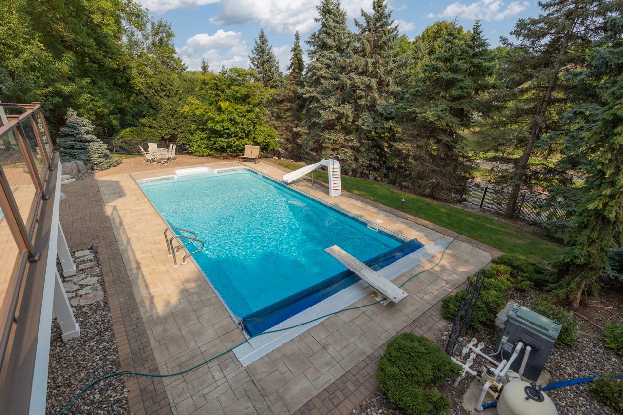 View of Residential at 7602 Bay Circle, Bloomington MN 55438, Bloomington (56 of 68) - Mike Wilen | Minnesota Team Real Estate