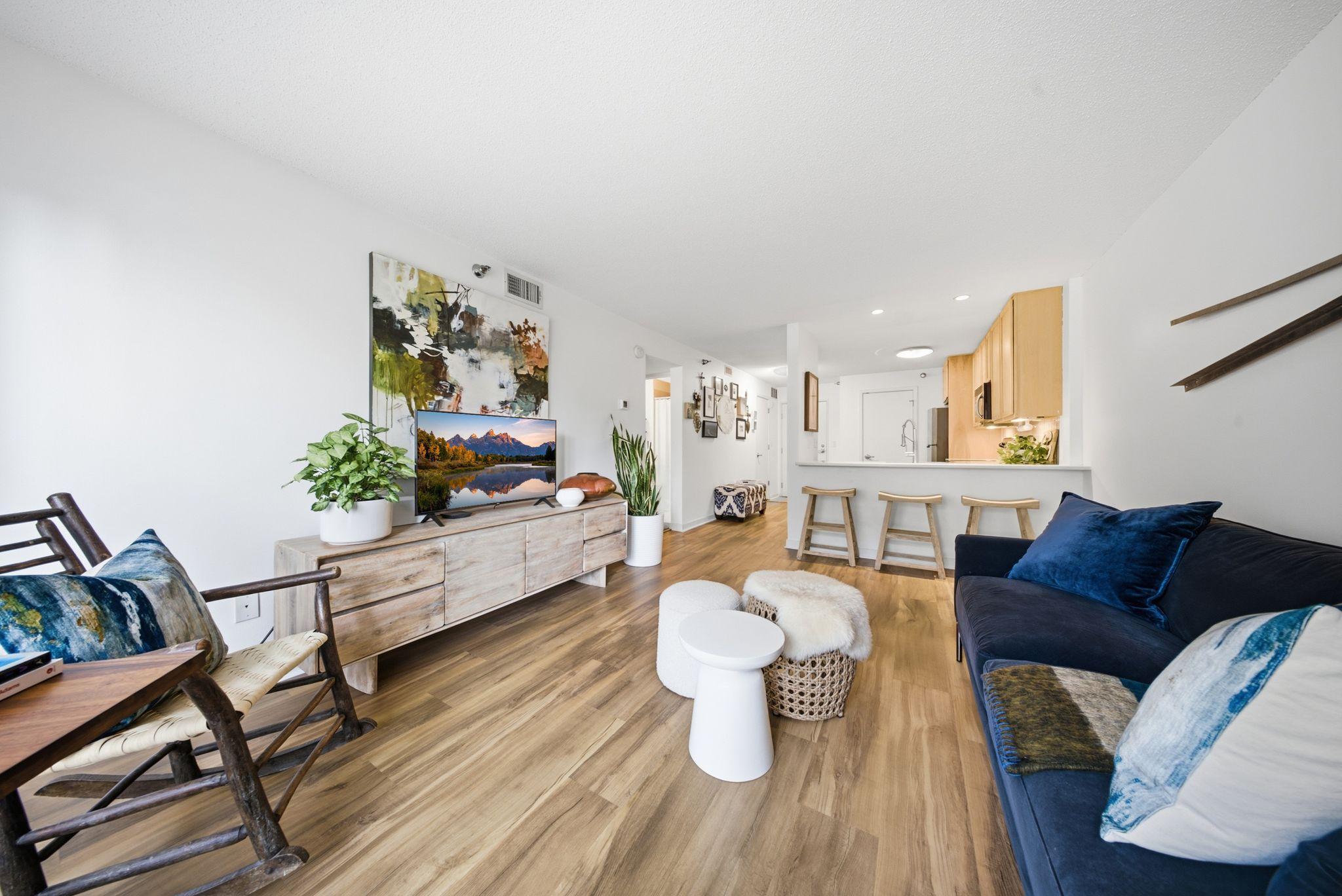 View of Residential at 48 Groveland Terrace #B204, Minneapolis MN 55403, Minneapolis (7 of 26) - Mike Wilen | Minnesota Team Real Estate