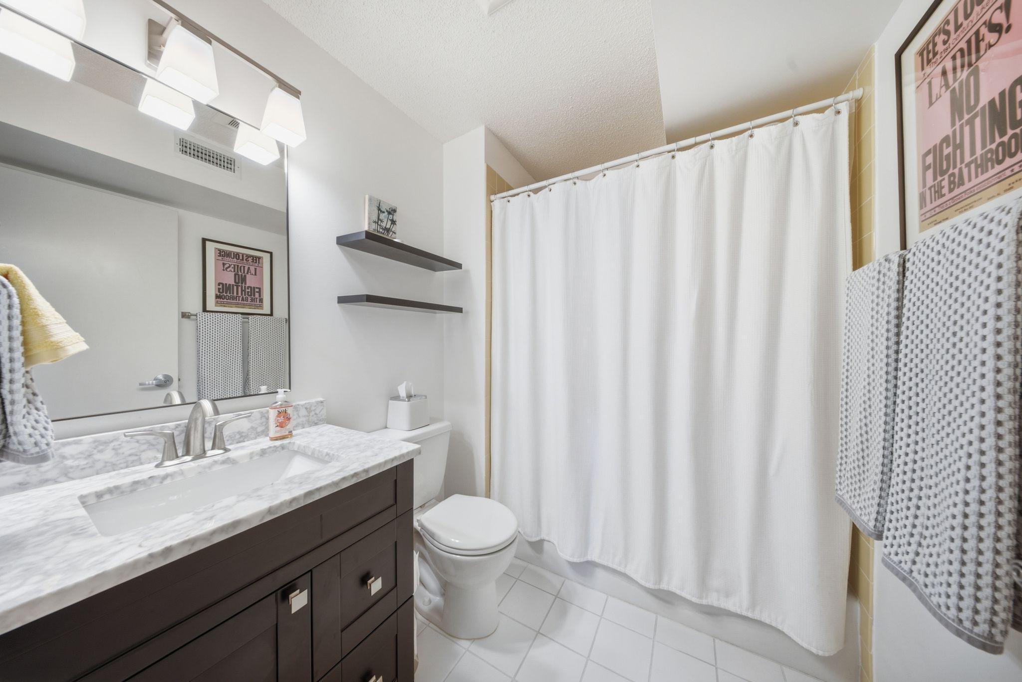 View of Residential at 48 Groveland Terrace #B204, Minneapolis MN 55403, Minneapolis (10 of 26) - Mike Wilen | Minnesota Team Real Estate