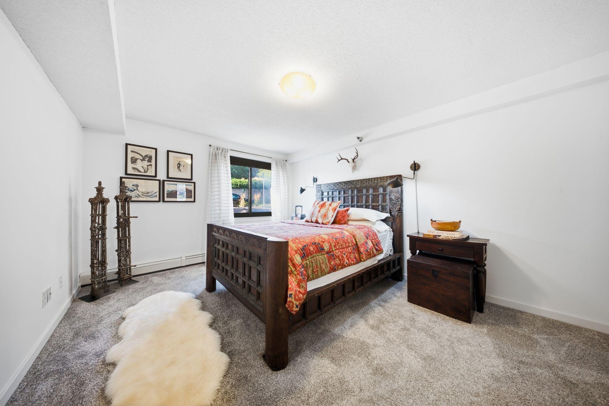 View of Residential at 48 Groveland Terrace #B204, Minneapolis MN 55403, Minneapolis (9 of 26) - Mike Wilen | Minnesota Team Real Estate