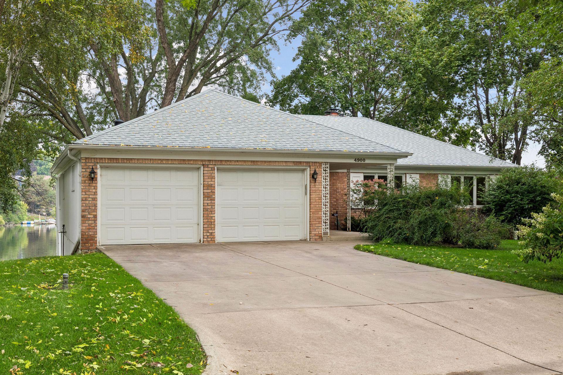 View of Residential at 4900 Killarney Drive, Golden Valley MN 55422, Golden Valley (5 of 61) - Mike Wilen | Minnesota Team Real Estate