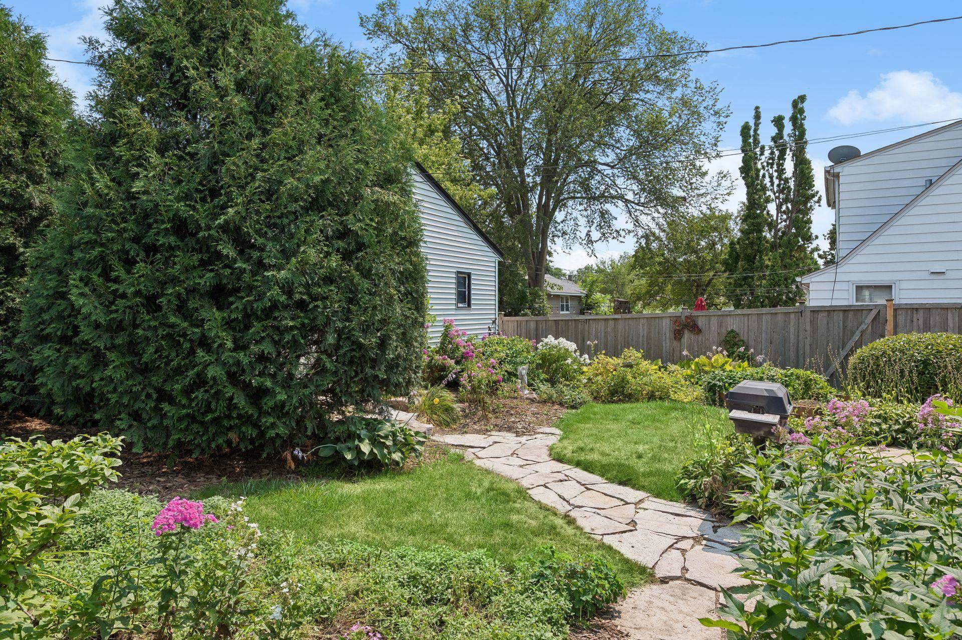 View of Residential at 333 8th Avenue, Hopkins MN 55343, Hopkins (20 of 27) - Mike Wilen | Minnesota Team Real Estate