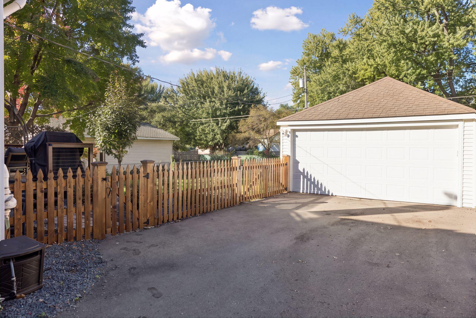 View of Residential at 3908 Zarthan Avenue, Saint Louis Park MN 55416, Saint Louis Park (29 of 31) - Mike Wilen | Minnesota Team Real Estate