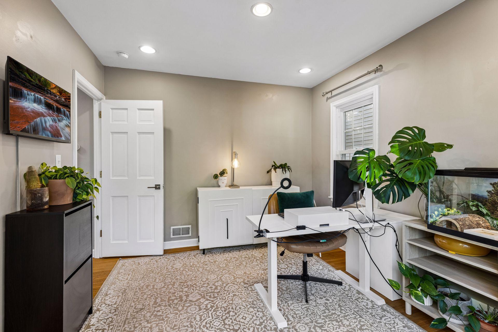 View of Residential at 3908 Zarthan Avenue, Saint Louis Park MN 55416, Saint Louis Park (16 of 31) - Mike Wilen | Minnesota Team Real Estate