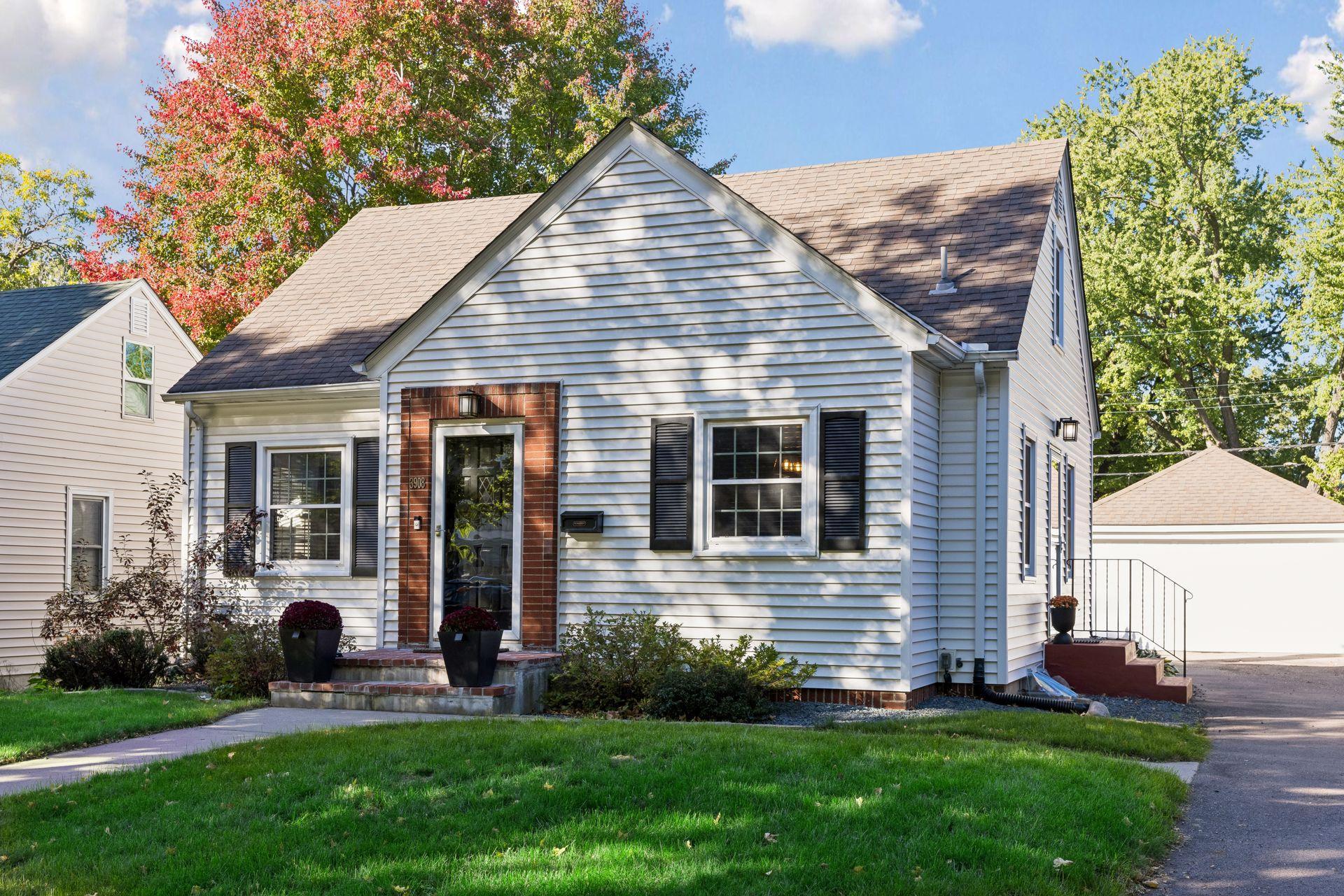 View of Residential at 3908 Zarthan Avenue, Saint Louis Park MN 55416, Saint Louis Park (30 of 31) - Mike Wilen | Minnesota Team Real Estate