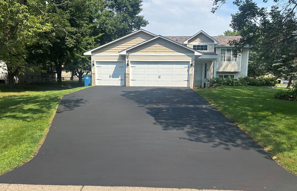 View of Single Family at 13413 Riverview Drive, Elk River - Mike Wilen | Minnesota Team Real Estate