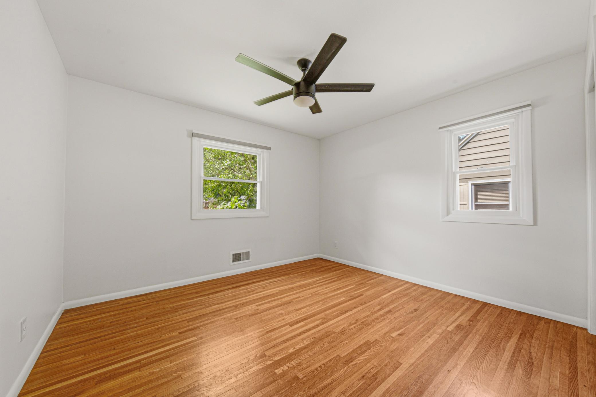 View of Residential at 6929 Newton Avenue, Richfield MN 55423, Richfield (15 of 33) - Mike Wilen | Minnesota Team Real Estate