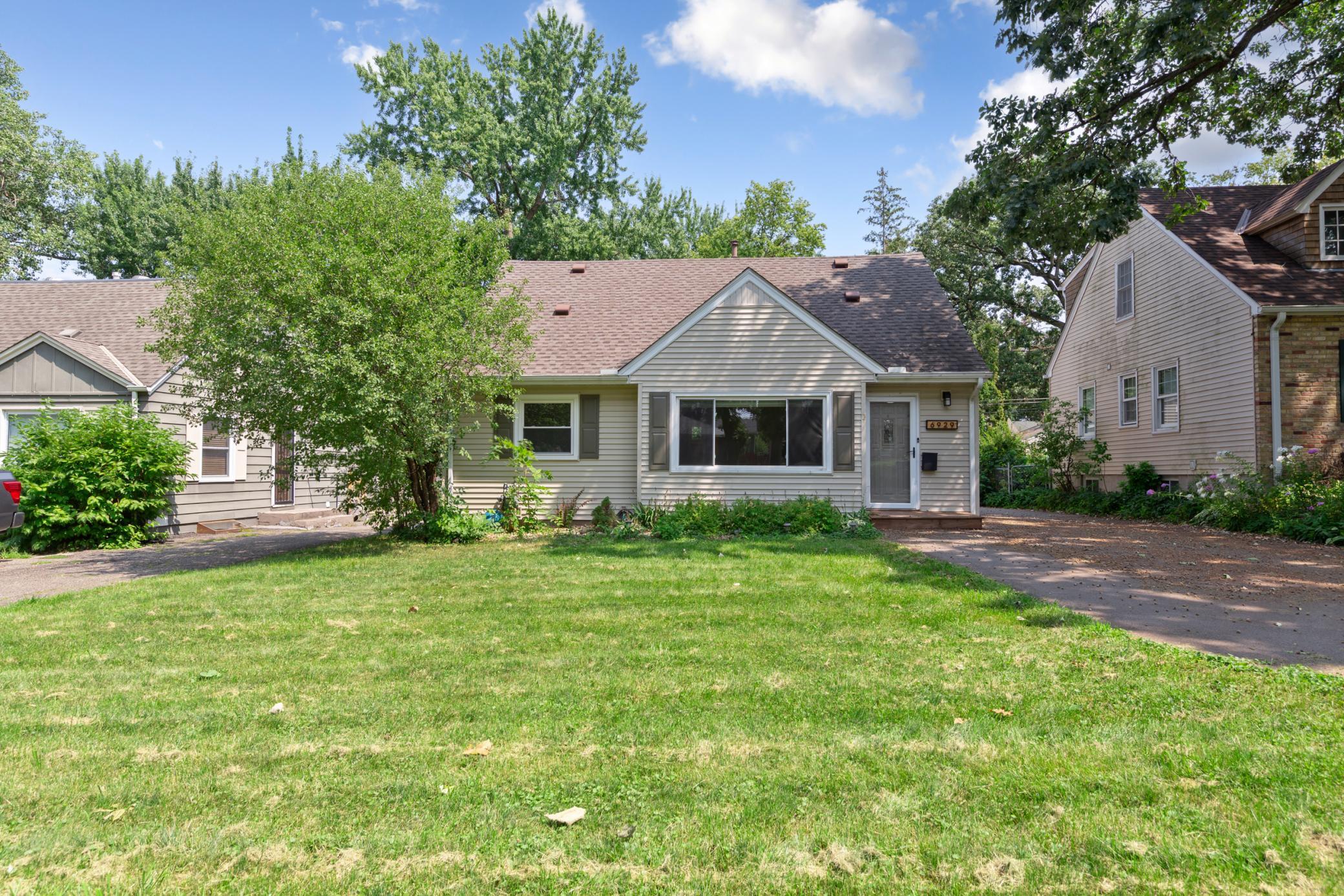 View of Residential at 6929 Newton Avenue, Richfield MN 55423, Richfield (27 of 33) - Mike Wilen | Minnesota Team Real Estate
