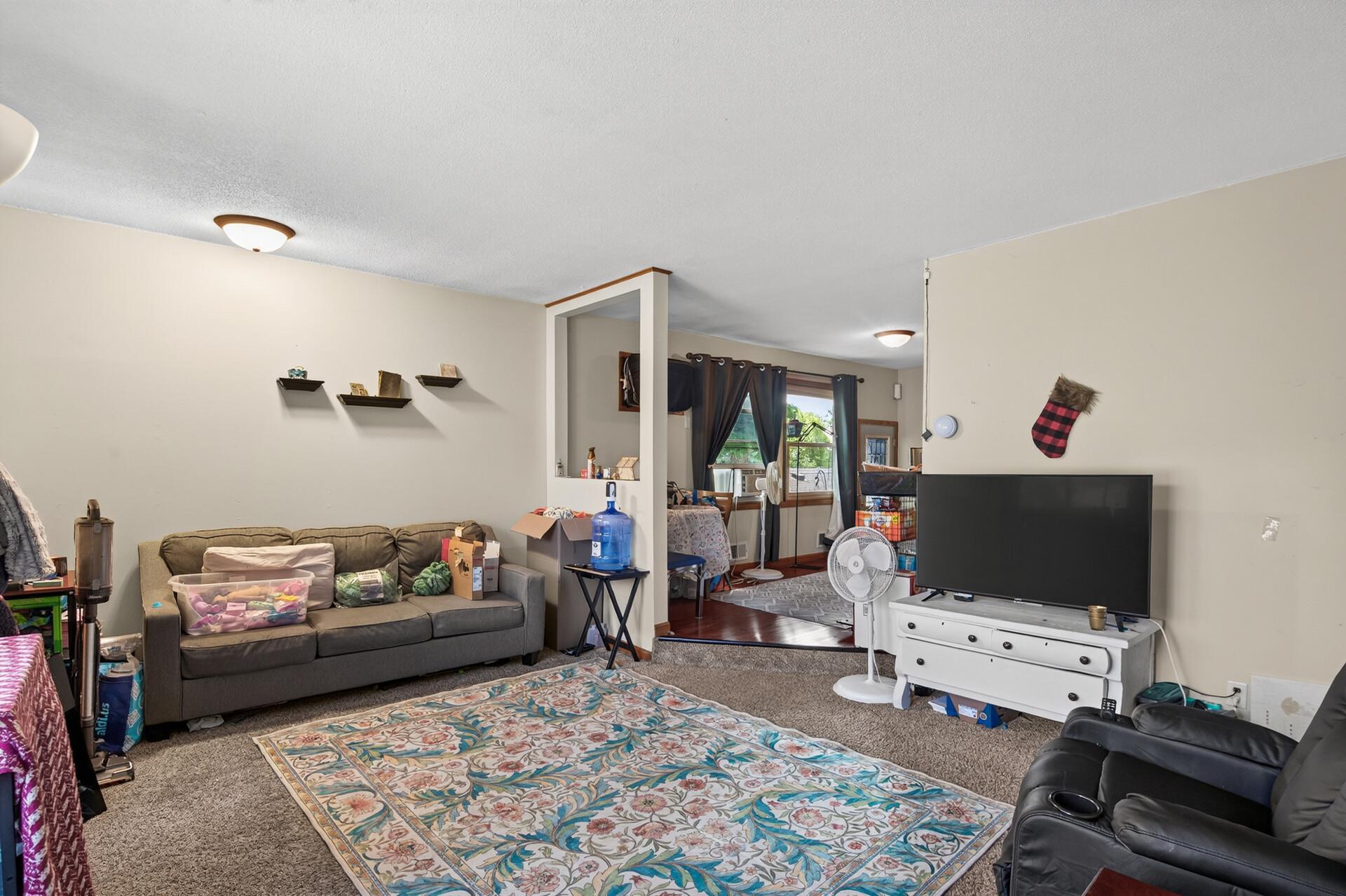 View of Residential Income at 5017-5019 Shoreline Drive, Mound MN 55364, Mound (21 of 36) - Mike Wilen | Minnesota Team Real Estate