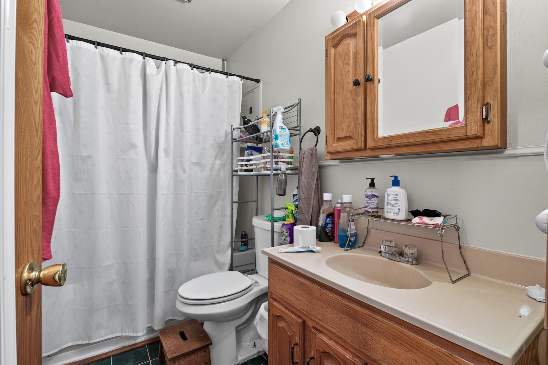 View of Residential Income at 5017-5019 Shoreline Drive, Mound MN 55364, Mound (15 of 36) - Mike Wilen | Minnesota Team Real Estate