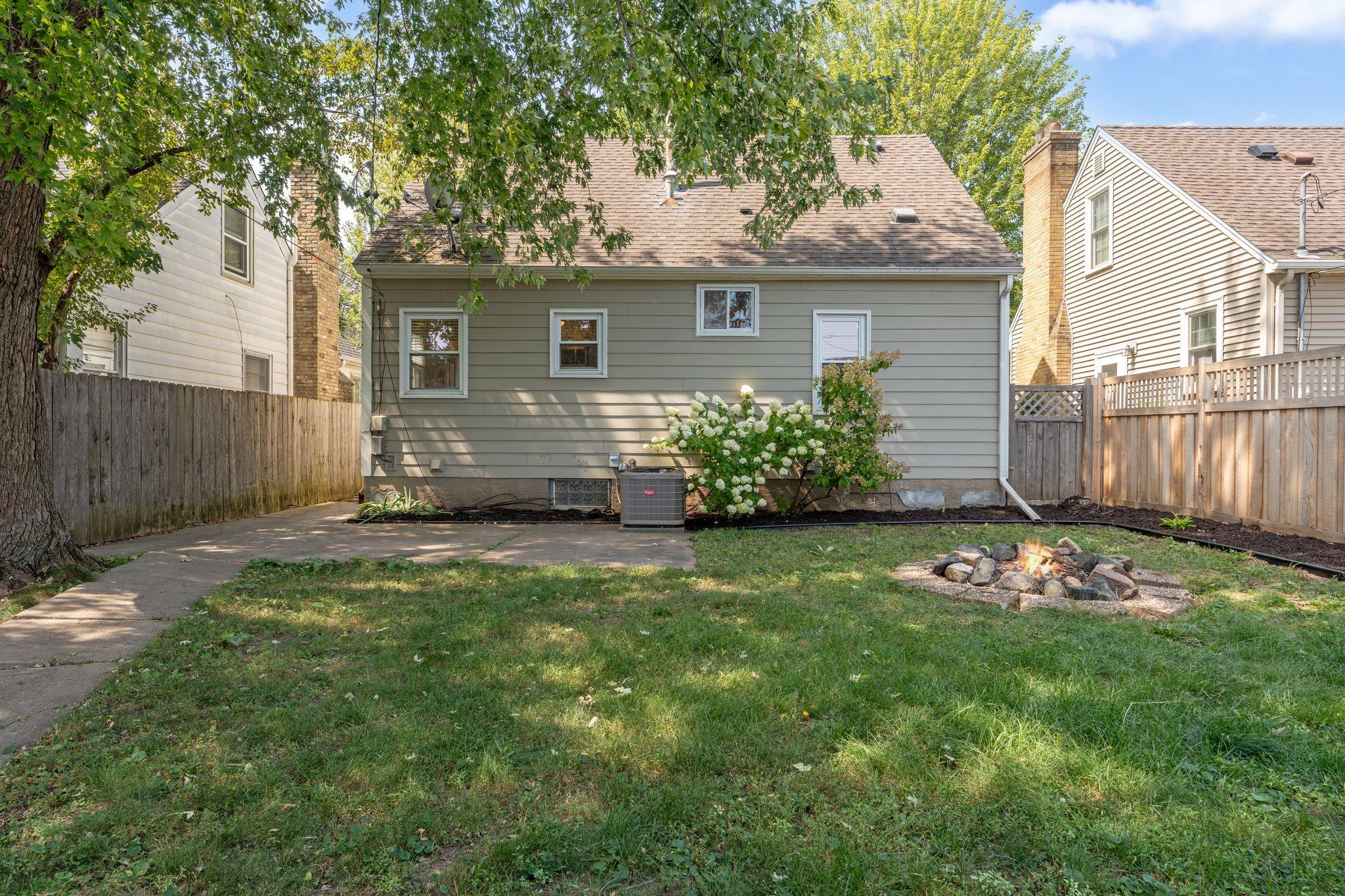 View of Residential at 4245 Utica Avenue, Saint Louis Park MN 55416, Saint Louis Park (34 of 40) - Mike Wilen | Minnesota Team Real Estate