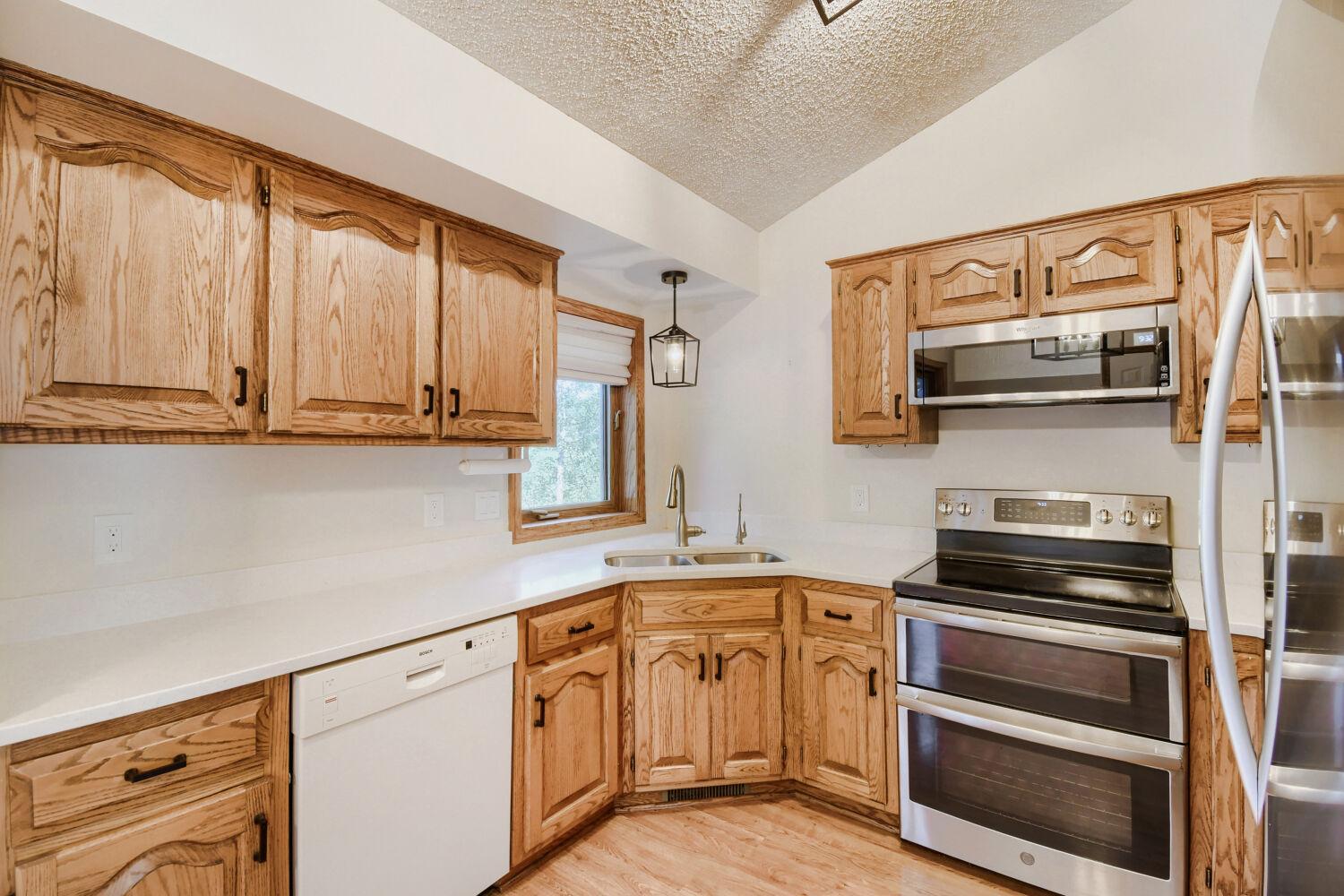 View of Residential at 4075 Valentine Crest Road, Arden Hills MN 55112, Arden Hills (6 of 21) - Mike Wilen | Minnesota Team Real Estate