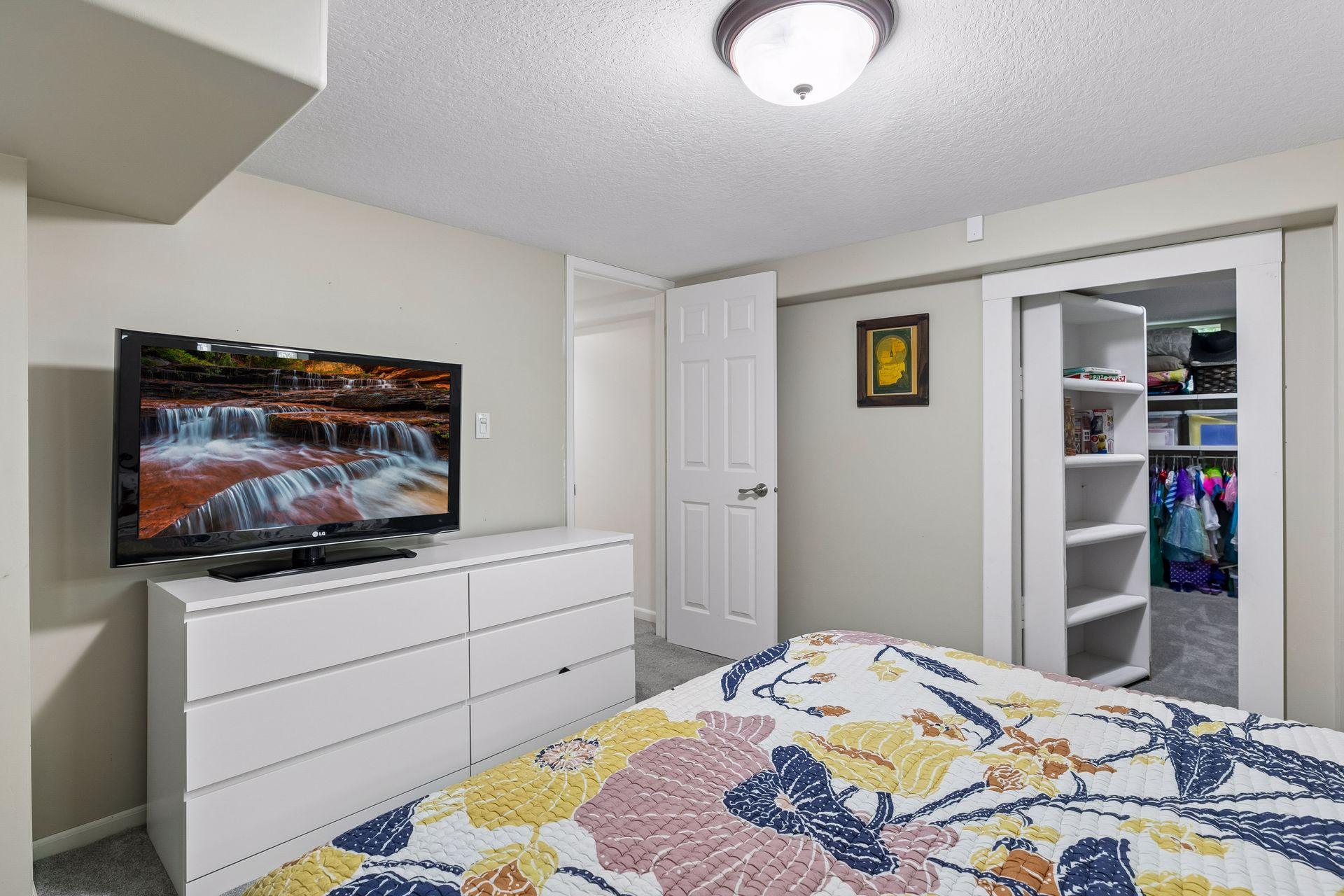 View of Residential at 17901 Covington Road, Minnetonka MN 55345, Minnetonka (32 of 46) - Mike Wilen | Minnesota Team Real Estate