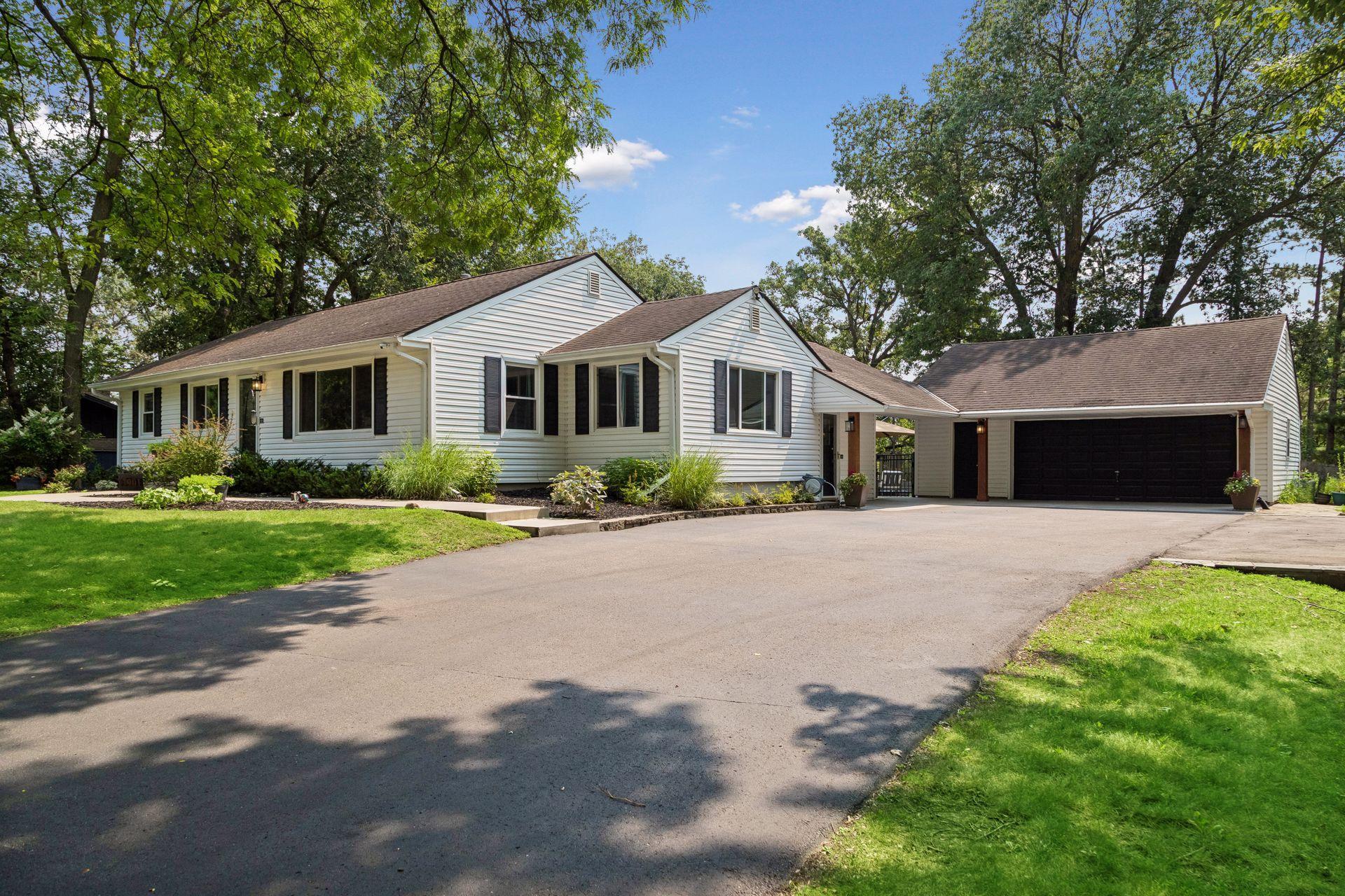 View of Residential at 17901 Covington Road, Minnetonka MN 55345, Minnetonka (34 of 46) - Mike Wilen | Minnesota Team Real Estate