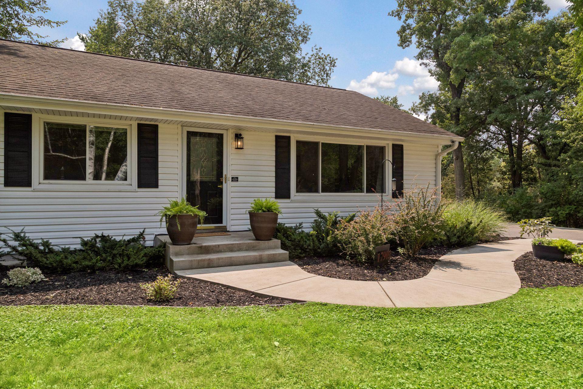 View of Residential at 17901 Covington Road, Minnetonka MN 55345, Minnetonka (36 of 46) - Mike Wilen | Minnesota Team Real Estate