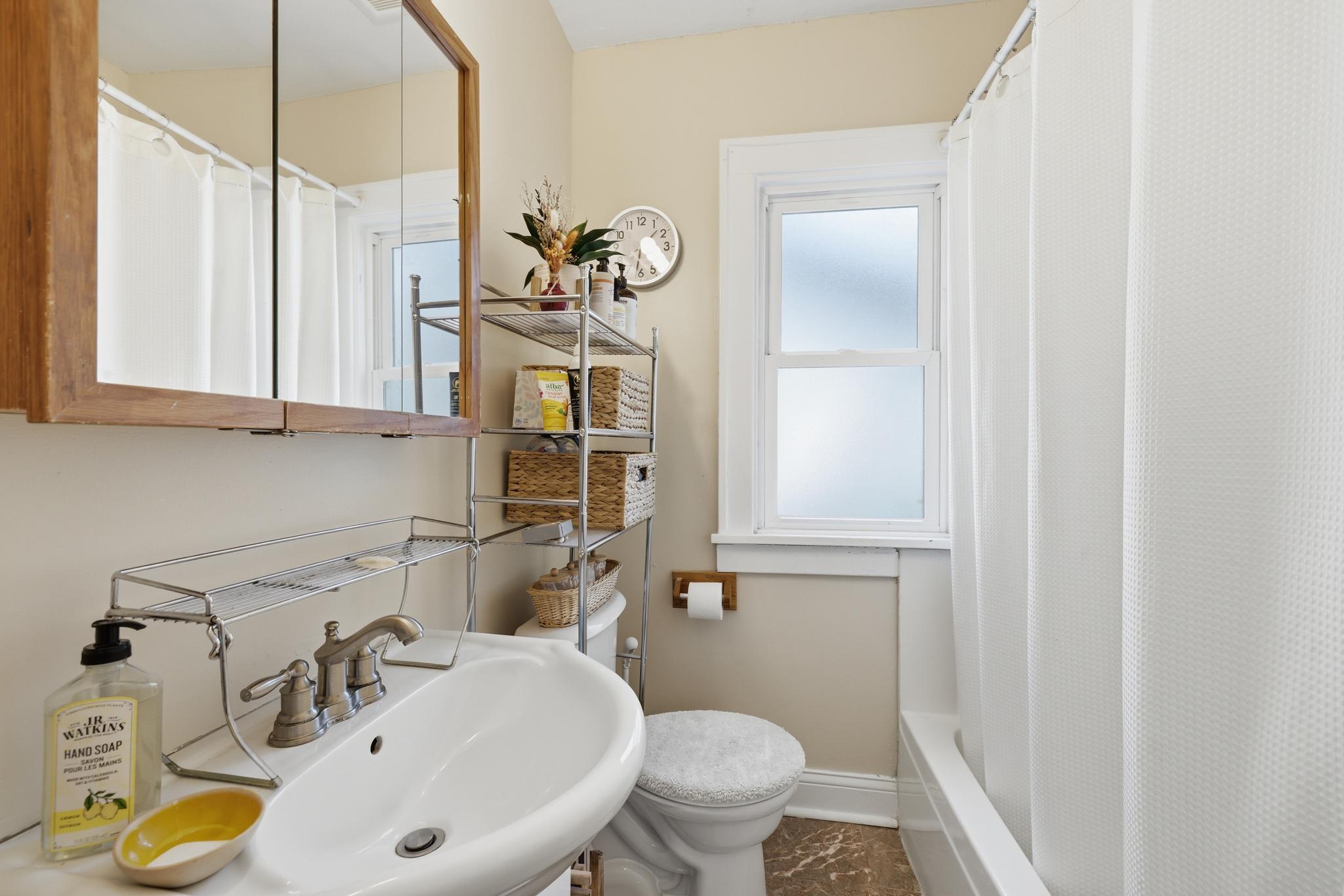 View of Residential at 2099 Waukon Avenue, Saint Paul MN 55119, Saint Paul (9 of 34) - Mike Wilen | Minnesota Team Real Estate
