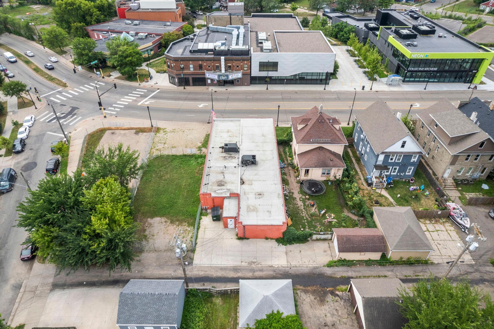 View of Commercial Sale at 2038 Broadway Avenue, Minneapolis MN 55411, Minneapolis (48 of 52) - Mike Wilen | Minnesota Team Real Estate