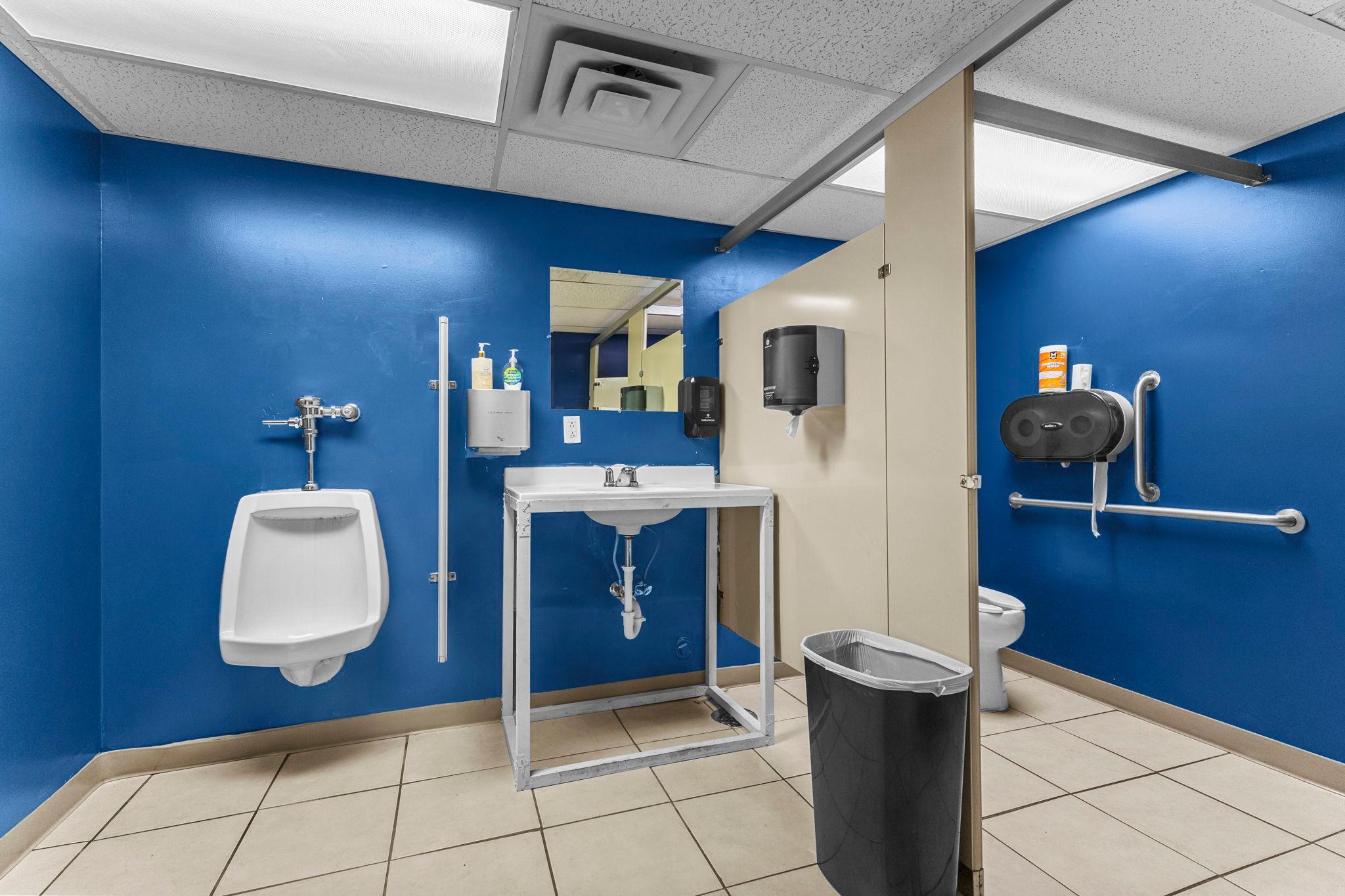 View of Commercial Sale at 2038 Broadway Avenue, Minneapolis MN 55411, Minneapolis (34 of 52) - Mike Wilen | Minnesota Team Real Estate