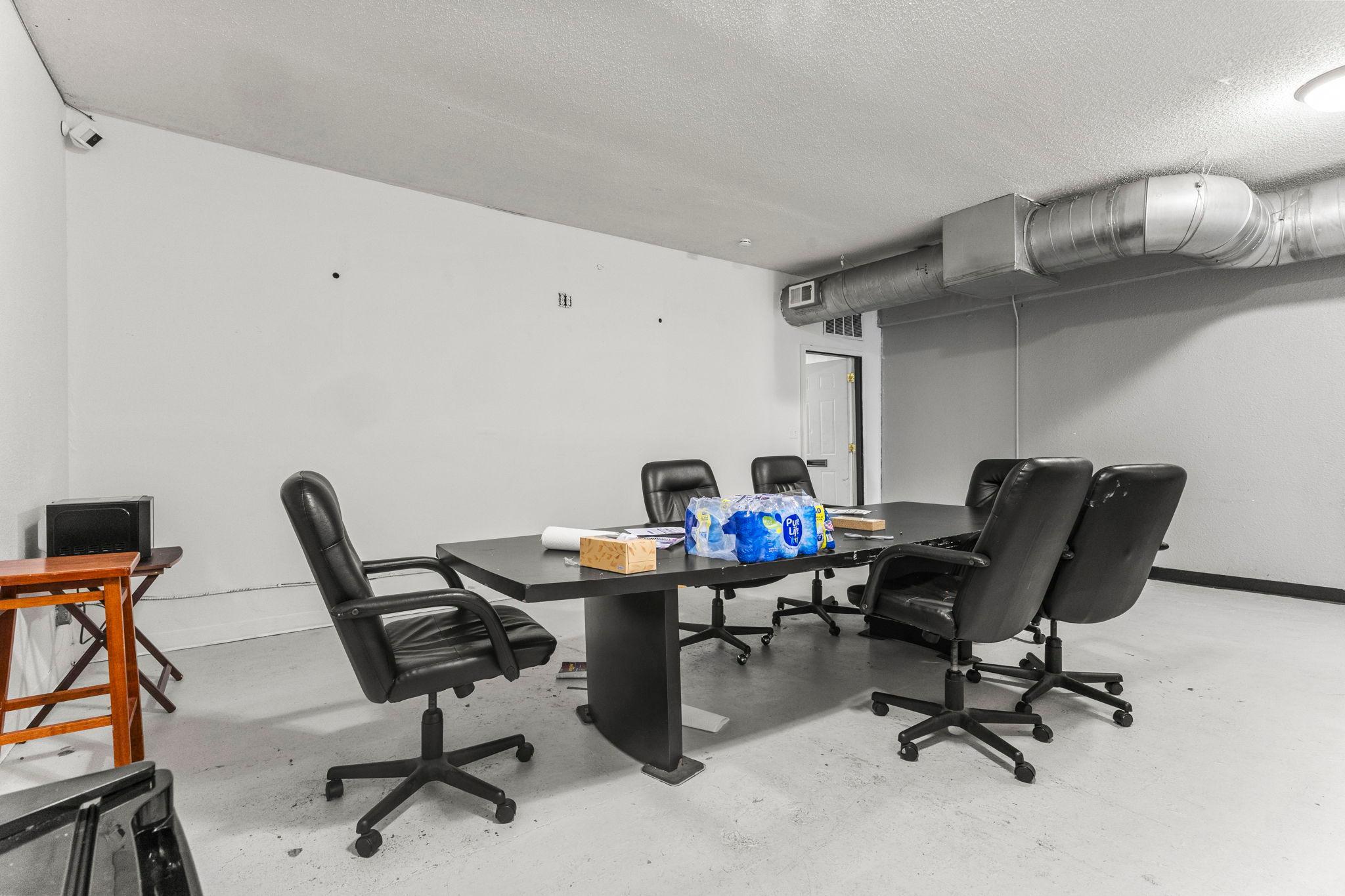 View of Commercial Sale at 2038 Broadway Avenue, Minneapolis MN 55411, Minneapolis (26 of 52) - Mike Wilen | Minnesota Team Real Estate