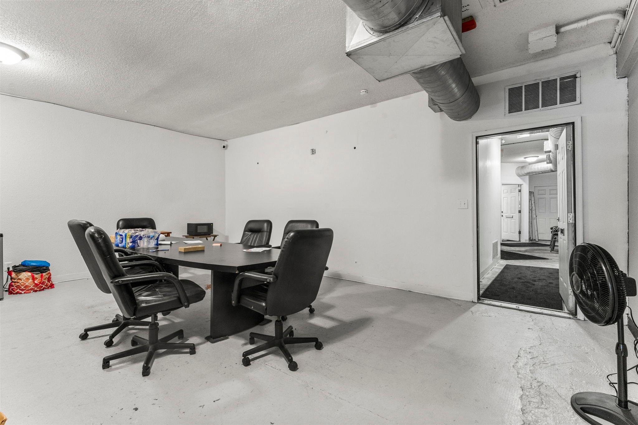 View of Commercial Sale at 2038 Broadway Avenue, Minneapolis MN 55411, Minneapolis (25 of 52) - Mike Wilen | Minnesota Team Real Estate