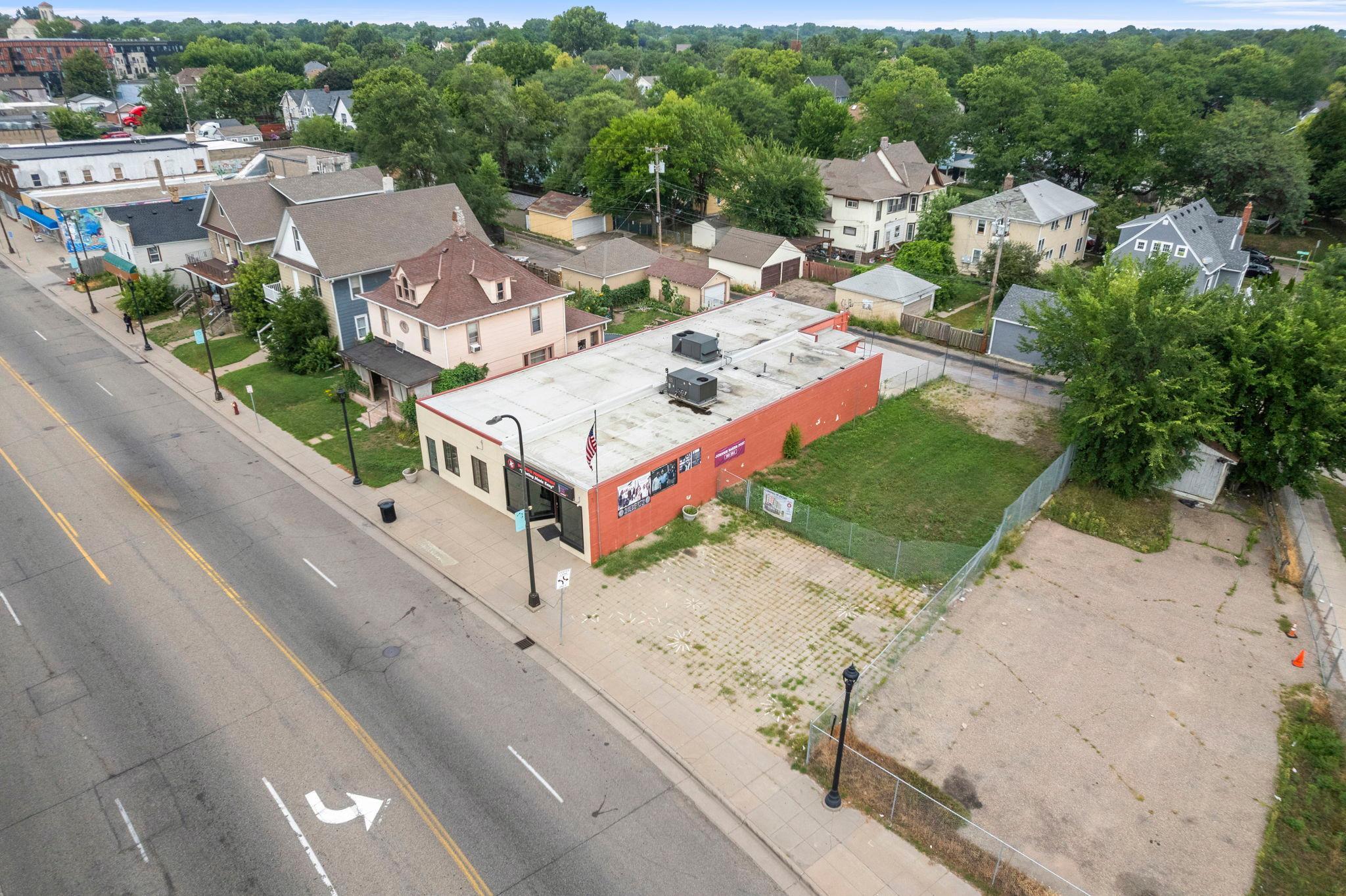View of Commercial Sale at 2038 Broadway Avenue, Minneapolis MN 55411, Minneapolis (11 of 52) - Mike Wilen | Minnesota Team Real Estate