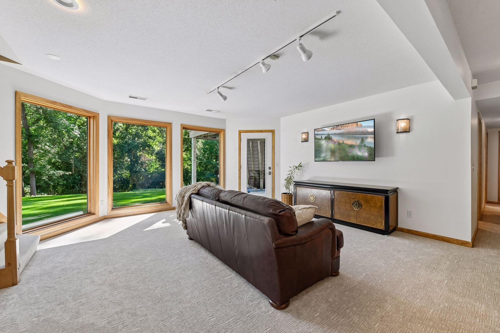 View of Residential at 5535 Wingwood Court, Minnetonka MN 55345, Minnetonka (43 of 64) - Mike Wilen | Minnesota Team Real Estate