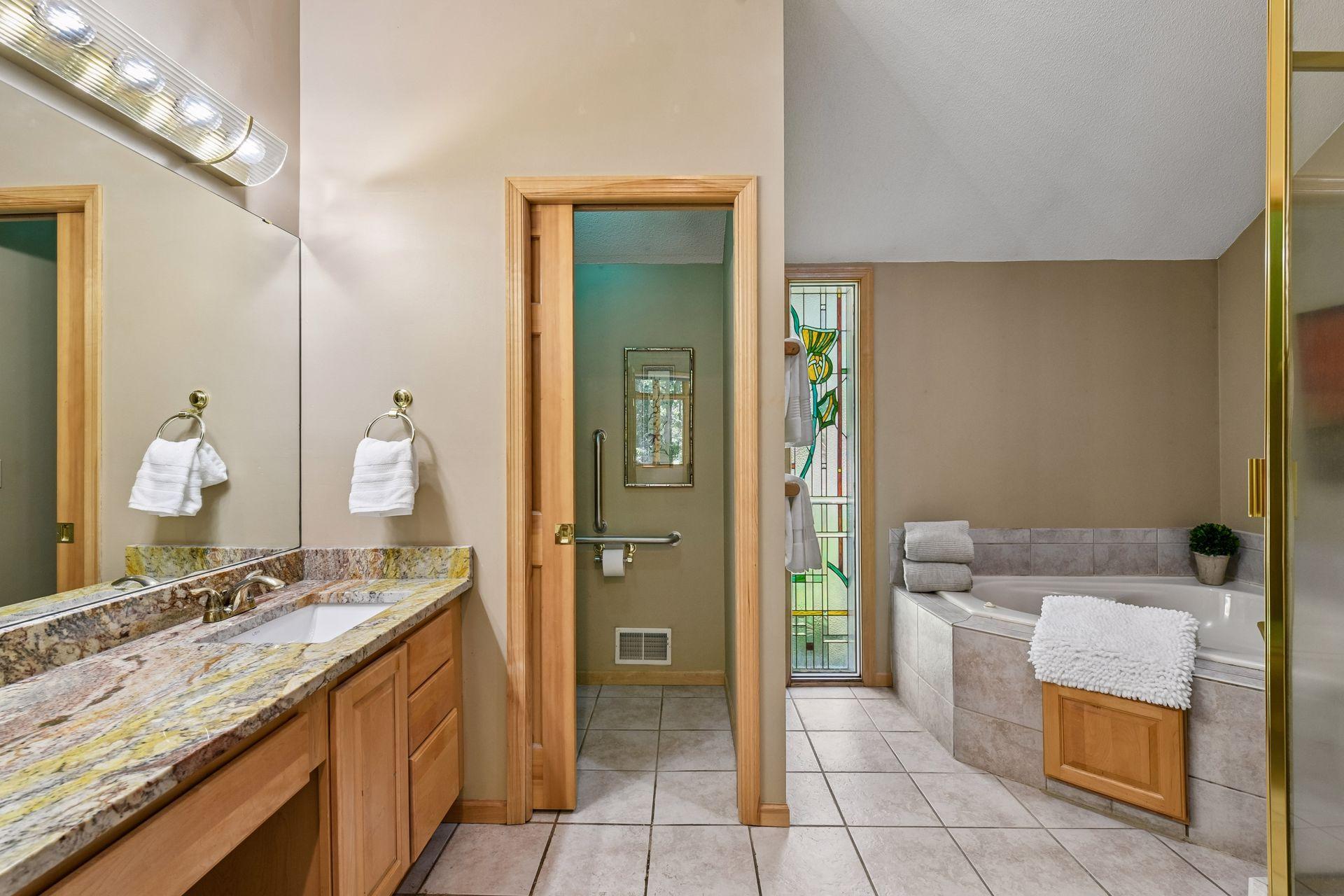 View of Residential at 5535 Wingwood Court, Minnetonka MN 55345, Minnetonka (37 of 64) - Mike Wilen | Minnesota Team Real Estate