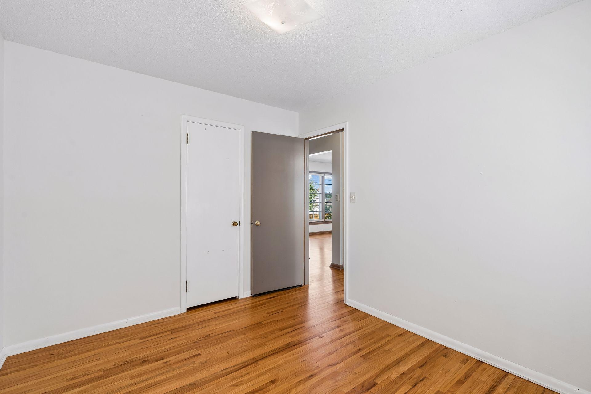 View of Residential Income at 1538-1540 Hartford Avenue, Saint Paul MN 55116, Saint Paul (13 of 35) - Mike Wilen | Minnesota Team Real Estate