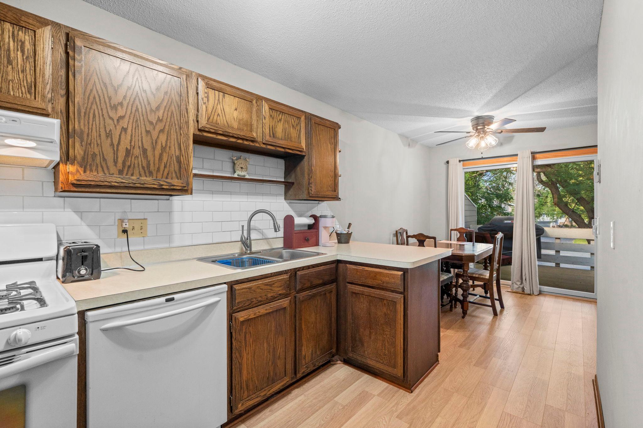 View of Residential at 11236 Vessey Circle, Bloomington MN 55437, Bloomington (18 of 41) - Mike Wilen | Minnesota Team Real Estate