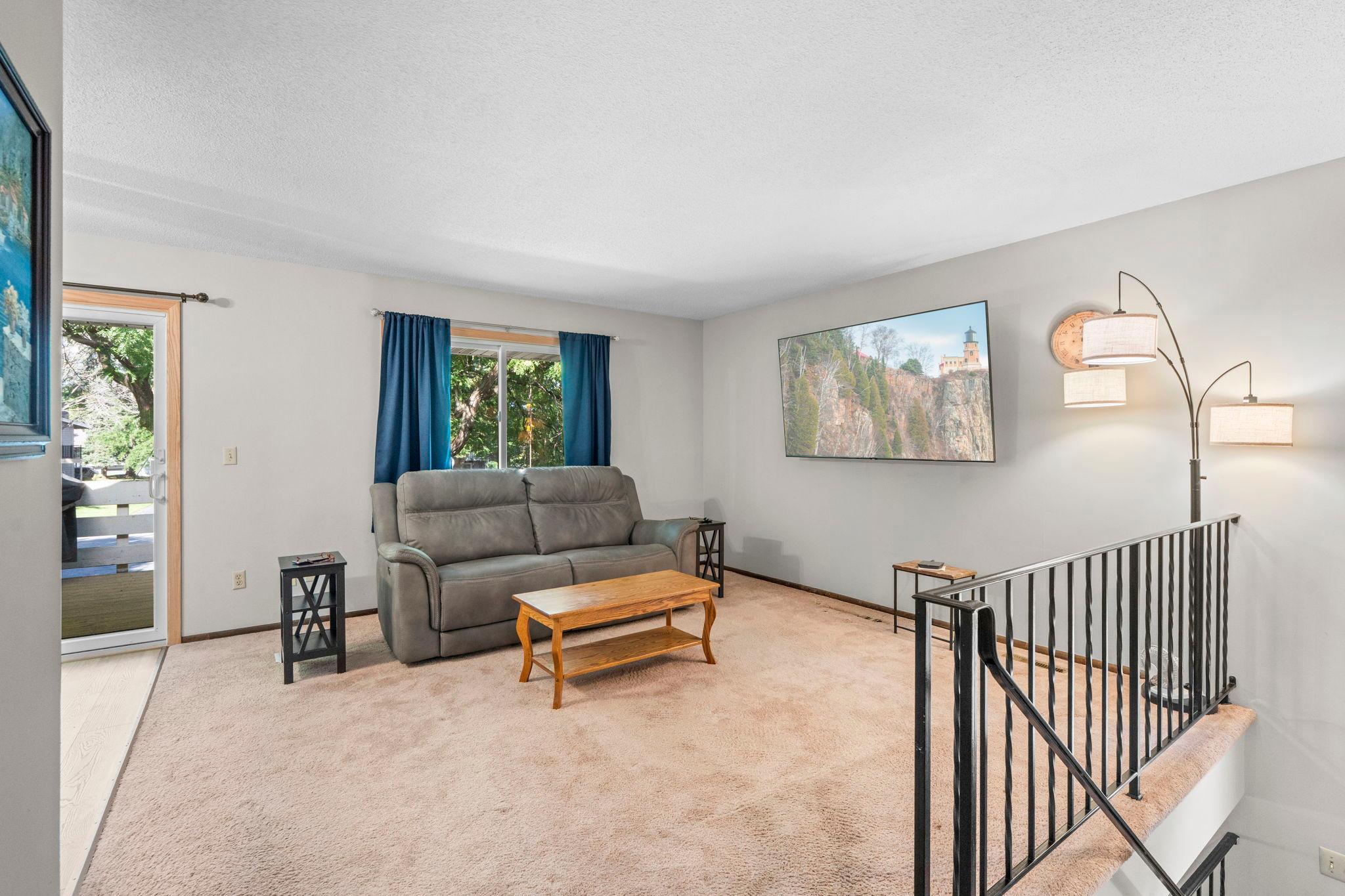 View of Residential at 11236 Vessey Circle, Bloomington MN 55437, Bloomington (12 of 41) - Mike Wilen | Minnesota Team Real Estate