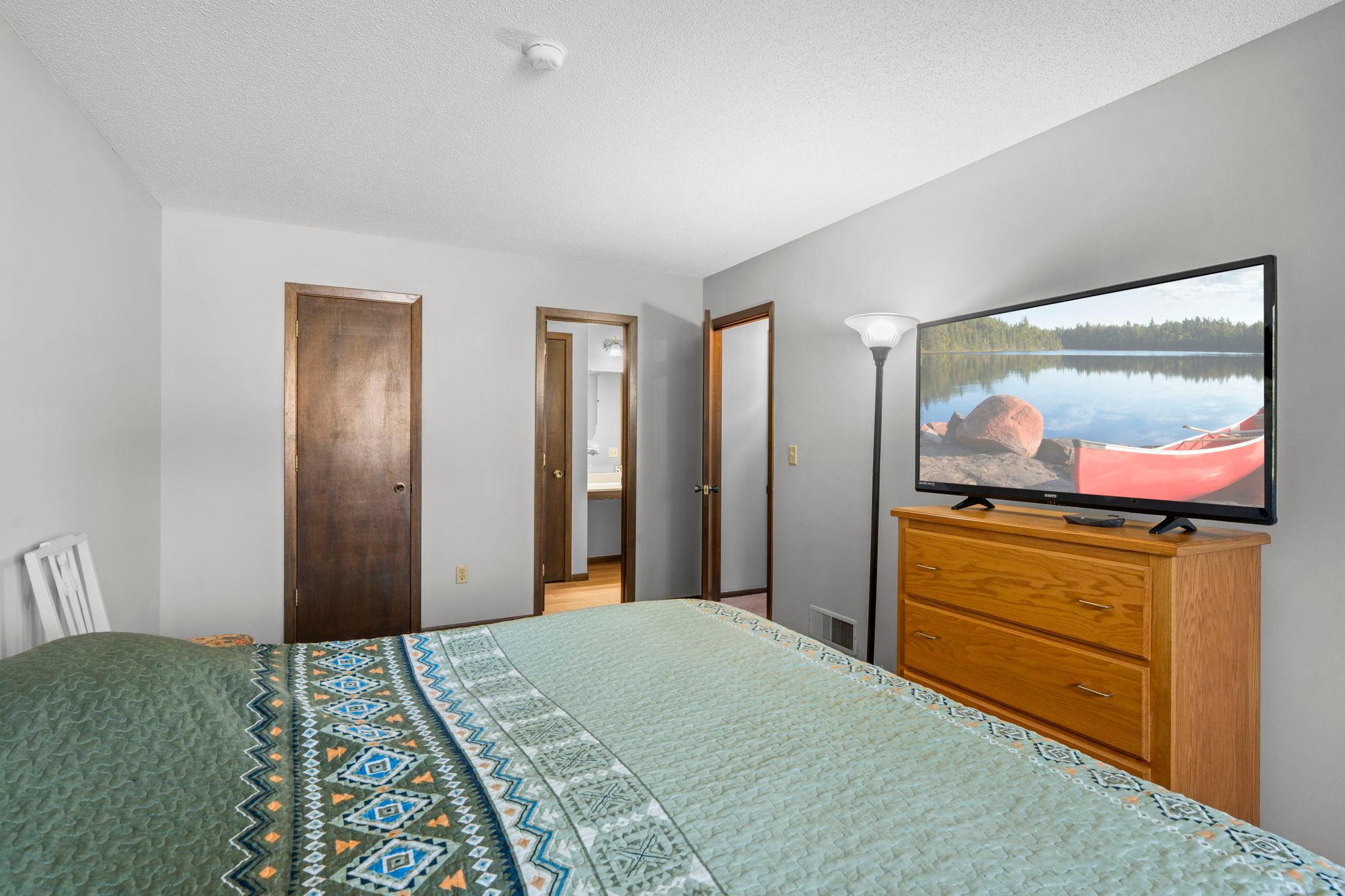 View of Residential at 11236 Vessey Circle, Bloomington MN 55437, Bloomington (23 of 41) - Mike Wilen | Minnesota Team Real Estate