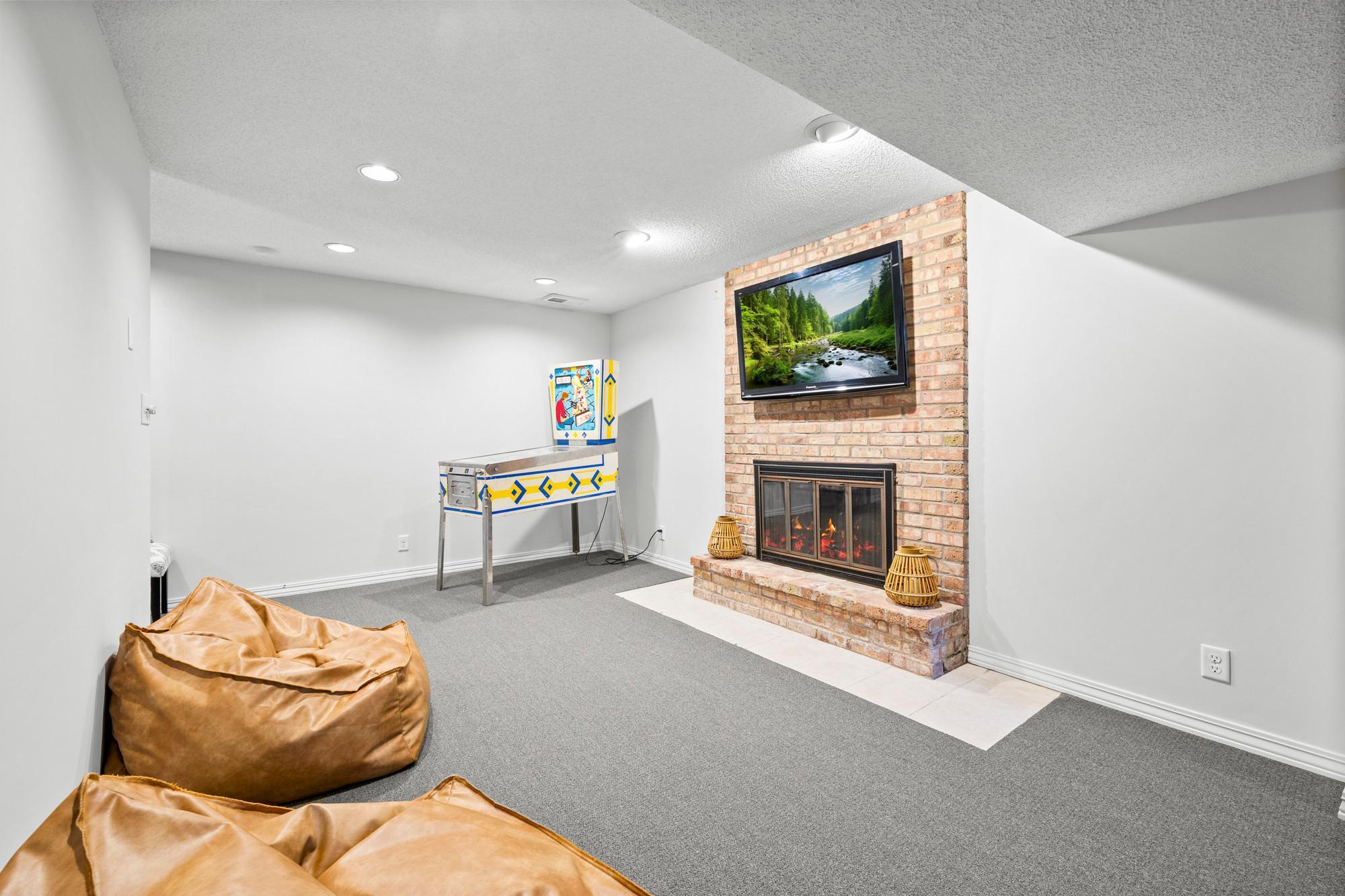 View of Residential at 6312 Limerick Lane, Edina MN 55439, Edina (59 of 72) - Mike Wilen | Minnesota Team Real Estate