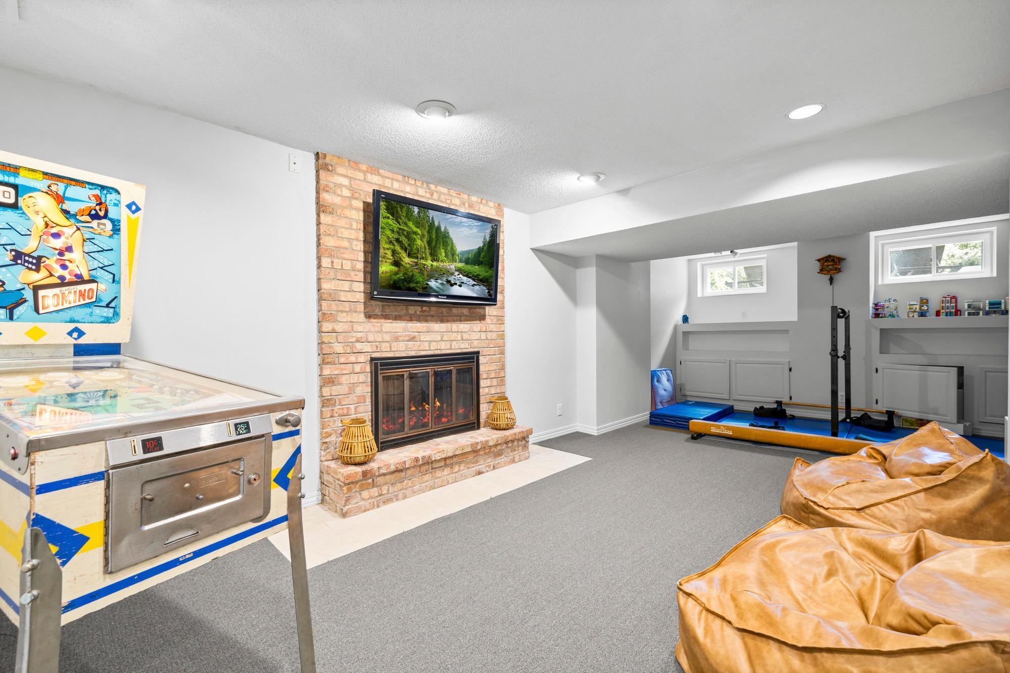 View of Residential at 6312 Limerick Lane, Edina MN 55439, Edina (58 of 72) - Mike Wilen | Minnesota Team Real Estate