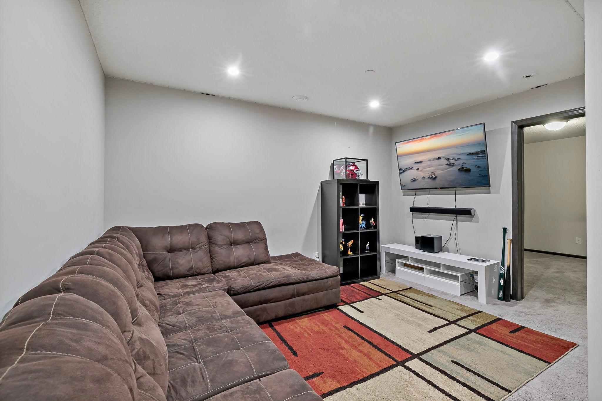 View of Residential at 7106 Calumet Court, Savage MN 55378, Savage (16 of 24) - Mike Wilen | Minnesota Team Real Estate
