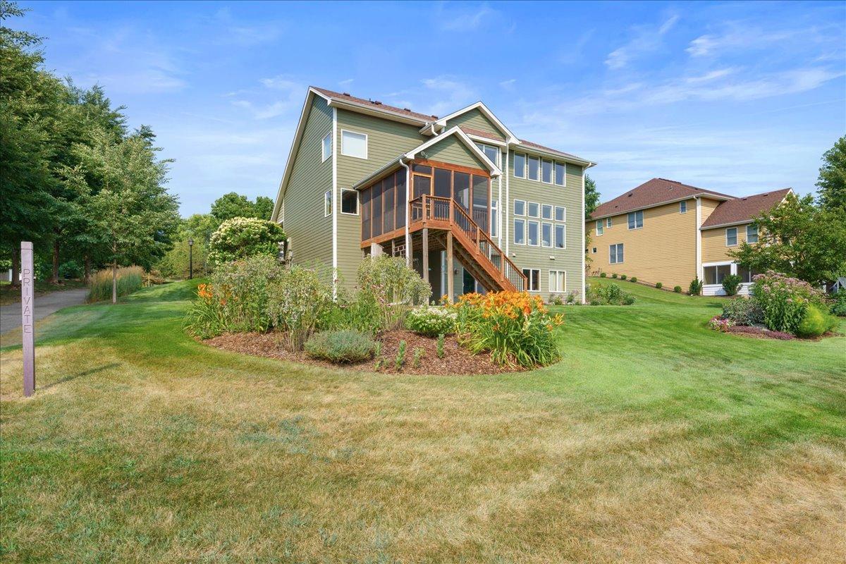 View of Residential at 10614 Maple Boulevard, Woodbury MN 55129, Woodbury (58 of 84) - Mike Wilen | Minnesota Team Real Estate