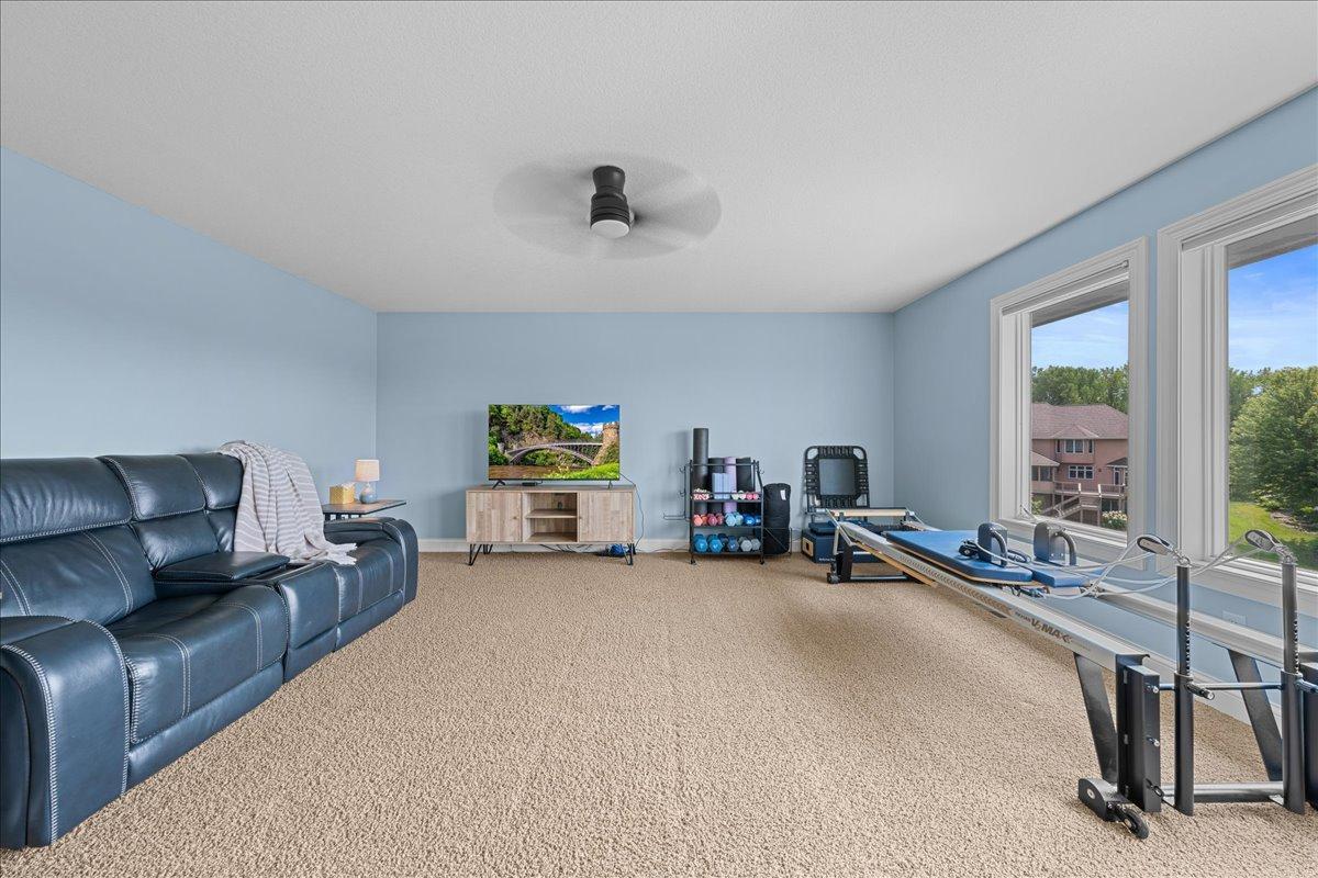 View of Residential at 10614 Maple Boulevard, Woodbury MN 55129, Woodbury (36 of 84) - Mike Wilen | Minnesota Team Real Estate
