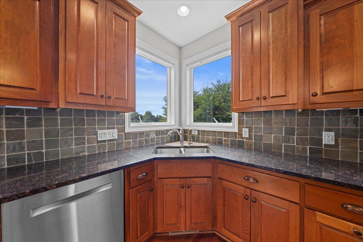 View of Residential at 10614 Maple Boulevard, Woodbury MN 55129, Woodbury (12 of 84) - Mike Wilen | Minnesota Team Real Estate