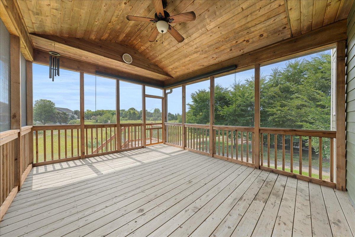 View of Residential at 10614 Maple Boulevard, Woodbury MN 55129, Woodbury (24 of 84) - Mike Wilen | Minnesota Team Real Estate