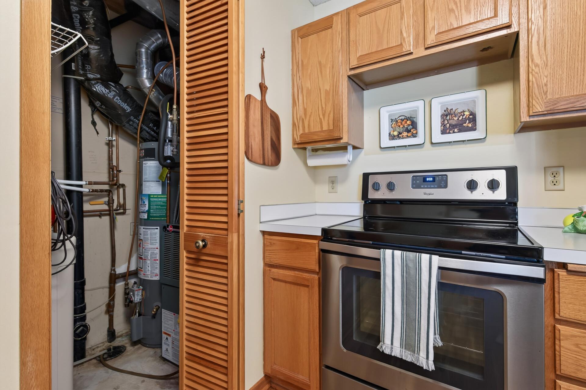 View of Residential at 493 Marshland Trail, Chanhassen MN 55317, Chanhassen (15 of 46) - Mike Wilen | Minnesota Team Real Estate