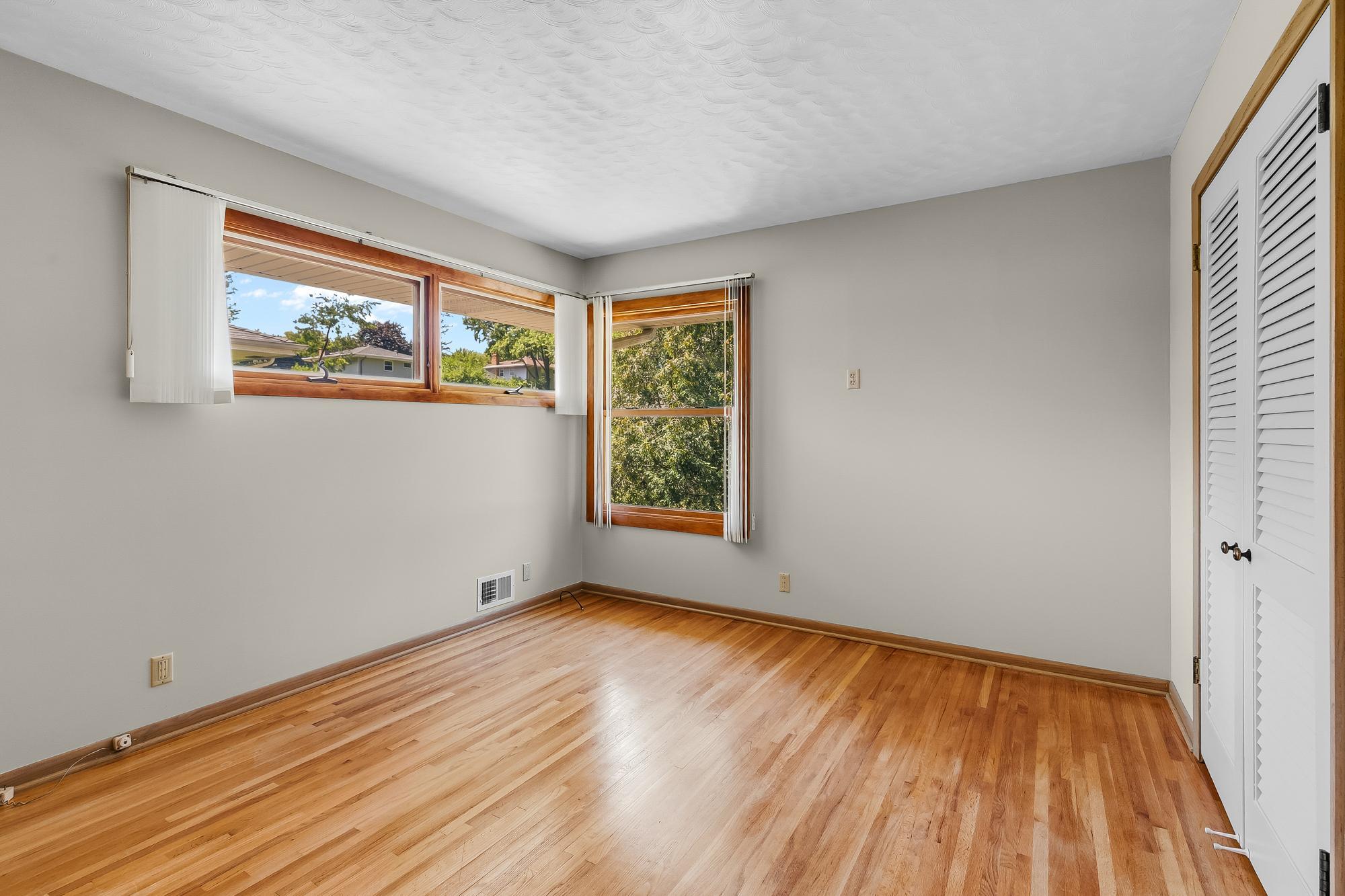 View of Residential at 1791 Emerald Drive, New Brighton MN 55112, New Brighton (18 of 48) - Mike Wilen | Minnesota Team Real Estate