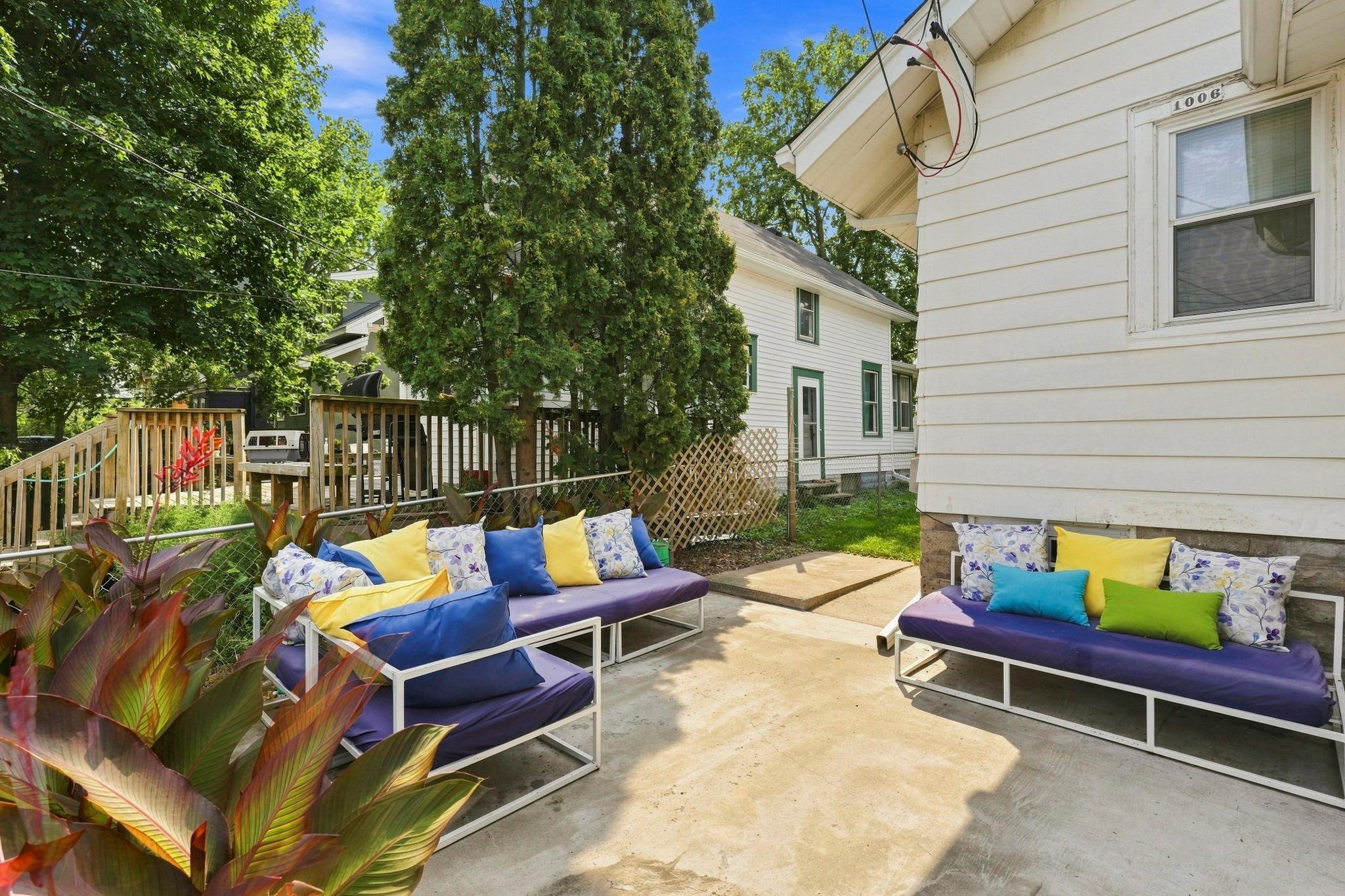 View of Residential at 1006 Earl Street, Saint Paul MN 55106, Saint Paul (24 of 28) - Mike Wilen | Minnesota Team Real Estate