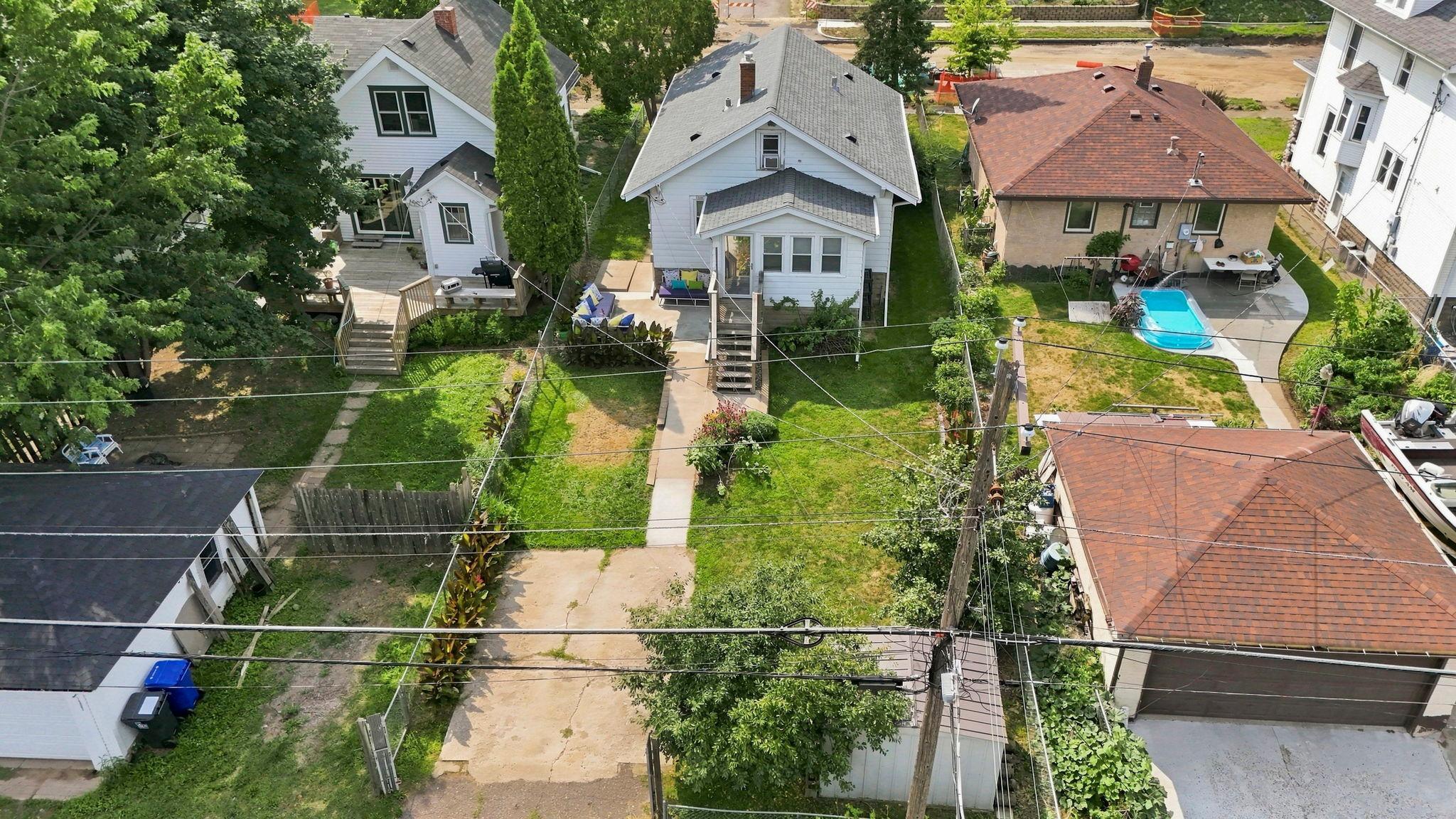 View of Residential at 1006 Earl Street, Saint Paul MN 55106, Saint Paul (23 of 28) - Mike Wilen | Minnesota Team Real Estate