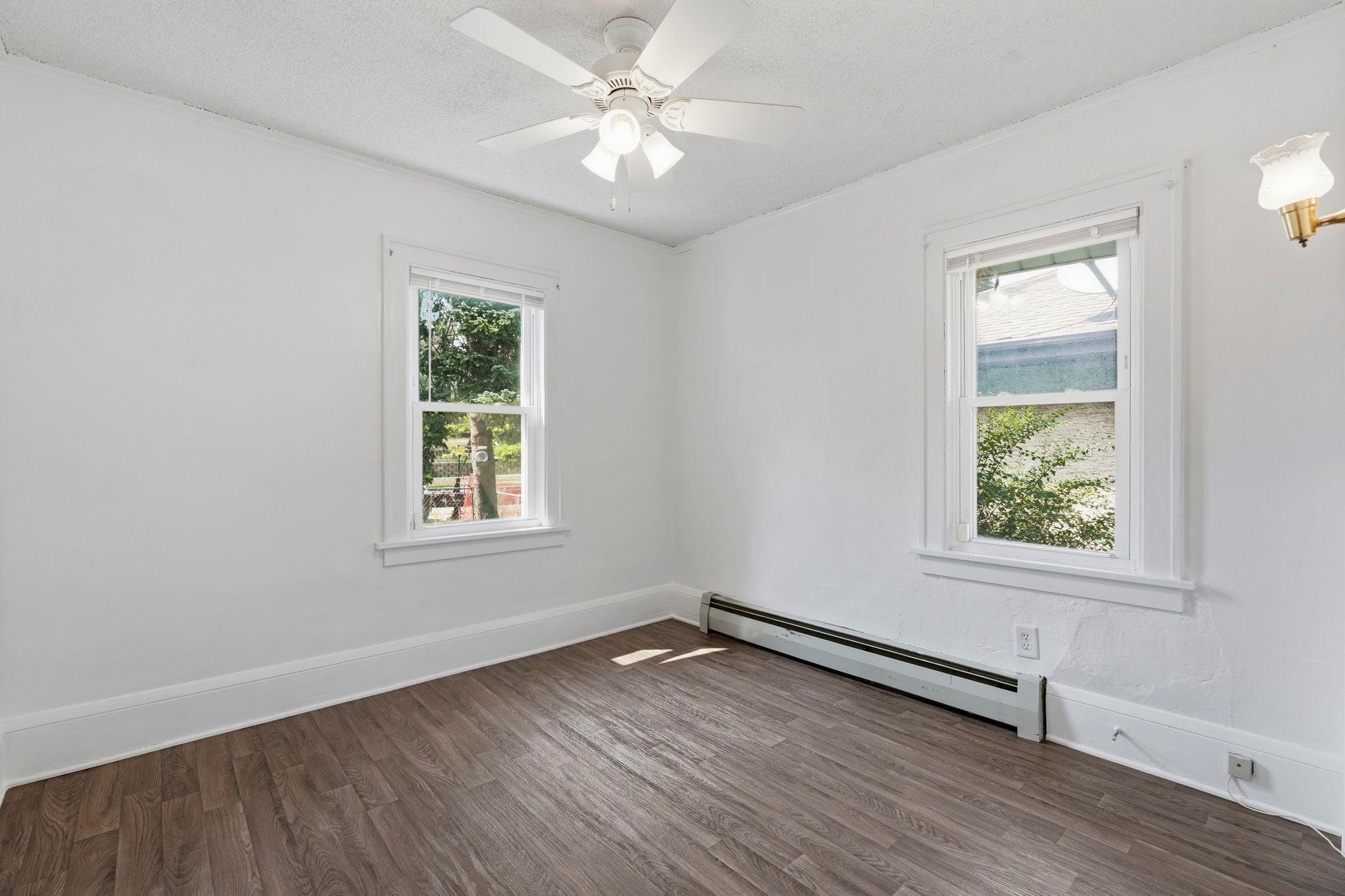 View of Residential at 1006 Earl Street, Saint Paul MN 55106, Saint Paul (14 of 28) - Mike Wilen | Minnesota Team Real Estate