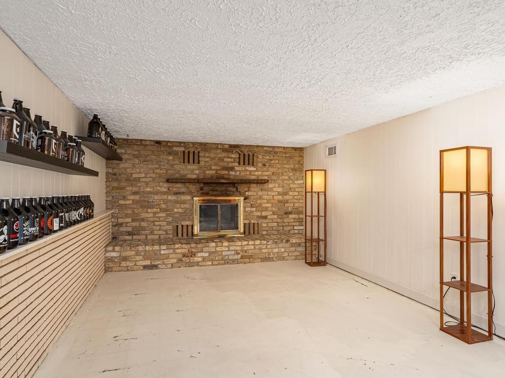 View of Residential at 6231 Quail Avenue, Brooklyn Center MN 55429, Brooklyn Center (21 of 26) - Mike Wilen | Minnesota Team Real Estate